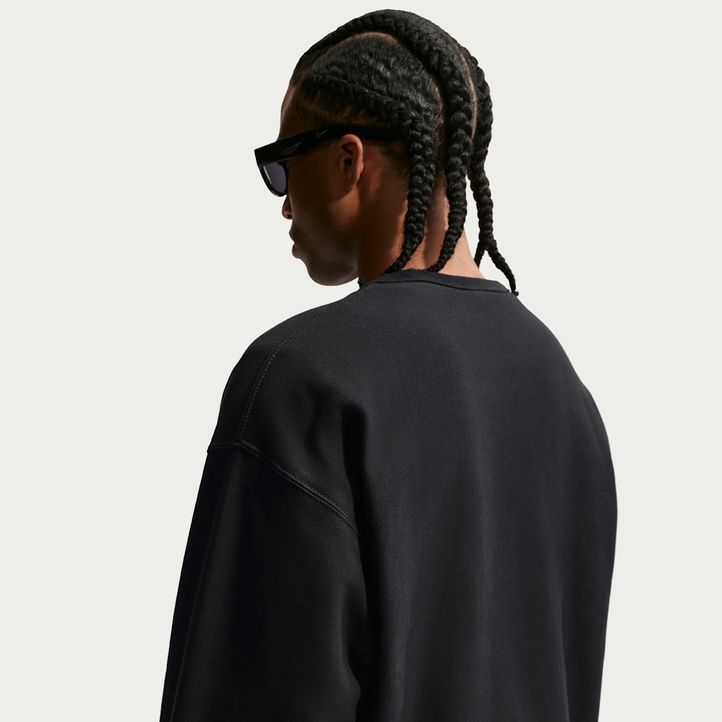Мужские свитеры Nike Solo Swoosh Men's Fleece Crew — фото 2
