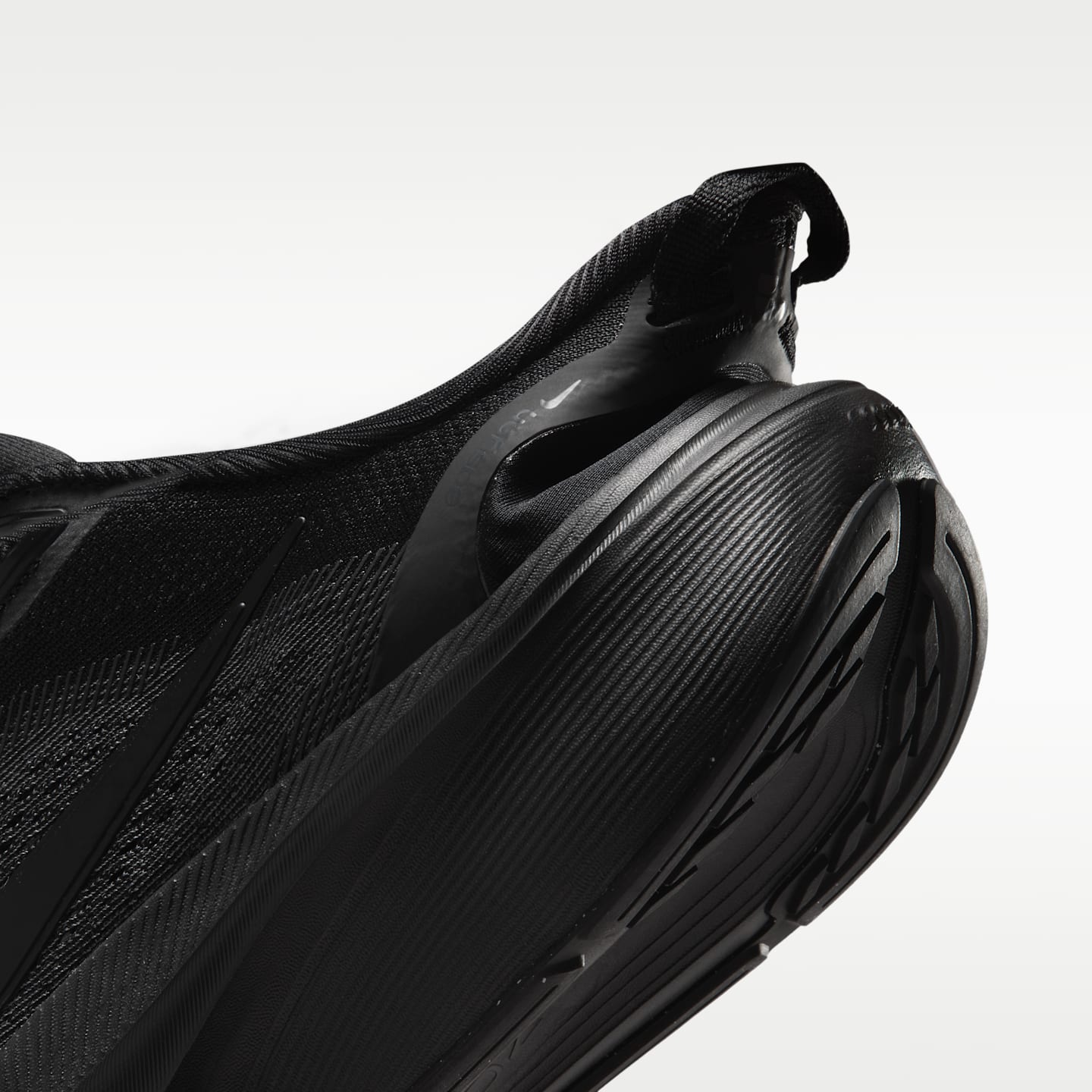Женские кроссовки Nike Pegasus 42 EasyOn Women's Road Running Shoes — фото 9
