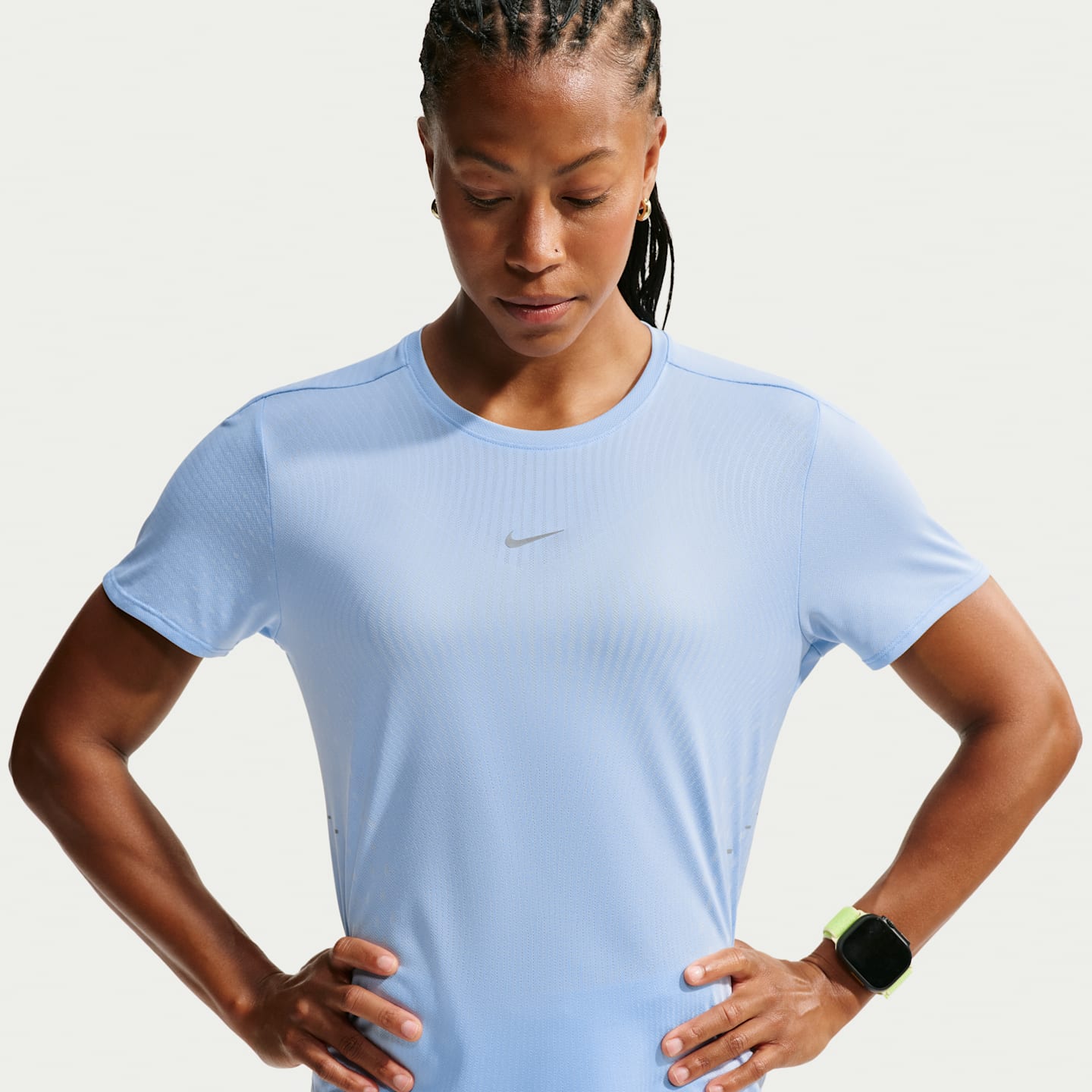 Женские топы Nike Swift Aero-FIT Women's Short-Sleeve Running Top