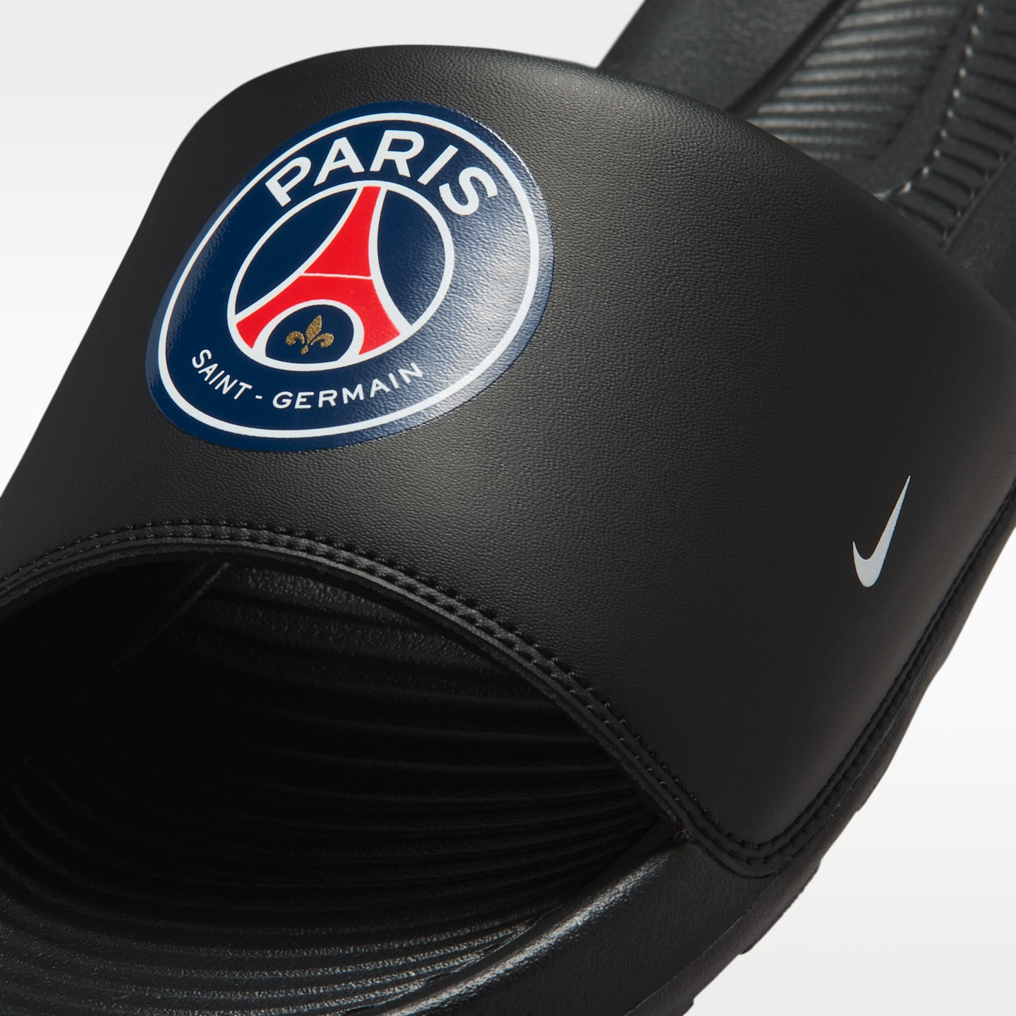Мужские сандалии Nike Paris Saint-Germain Victori One Men's Nike Soccer Slides — фото 6