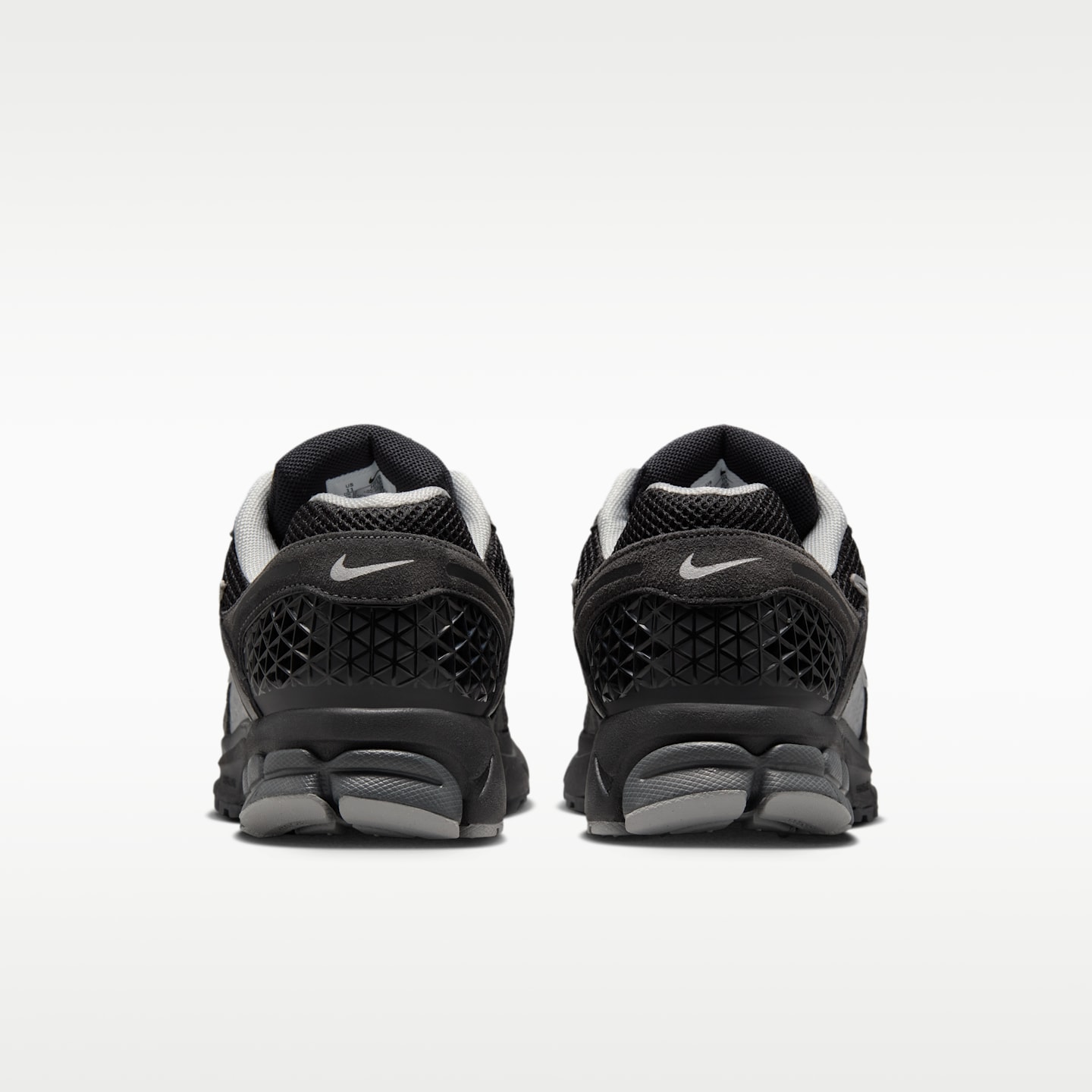 Мужские кроссовки Nike Zoom Vomero 5 — фото 6