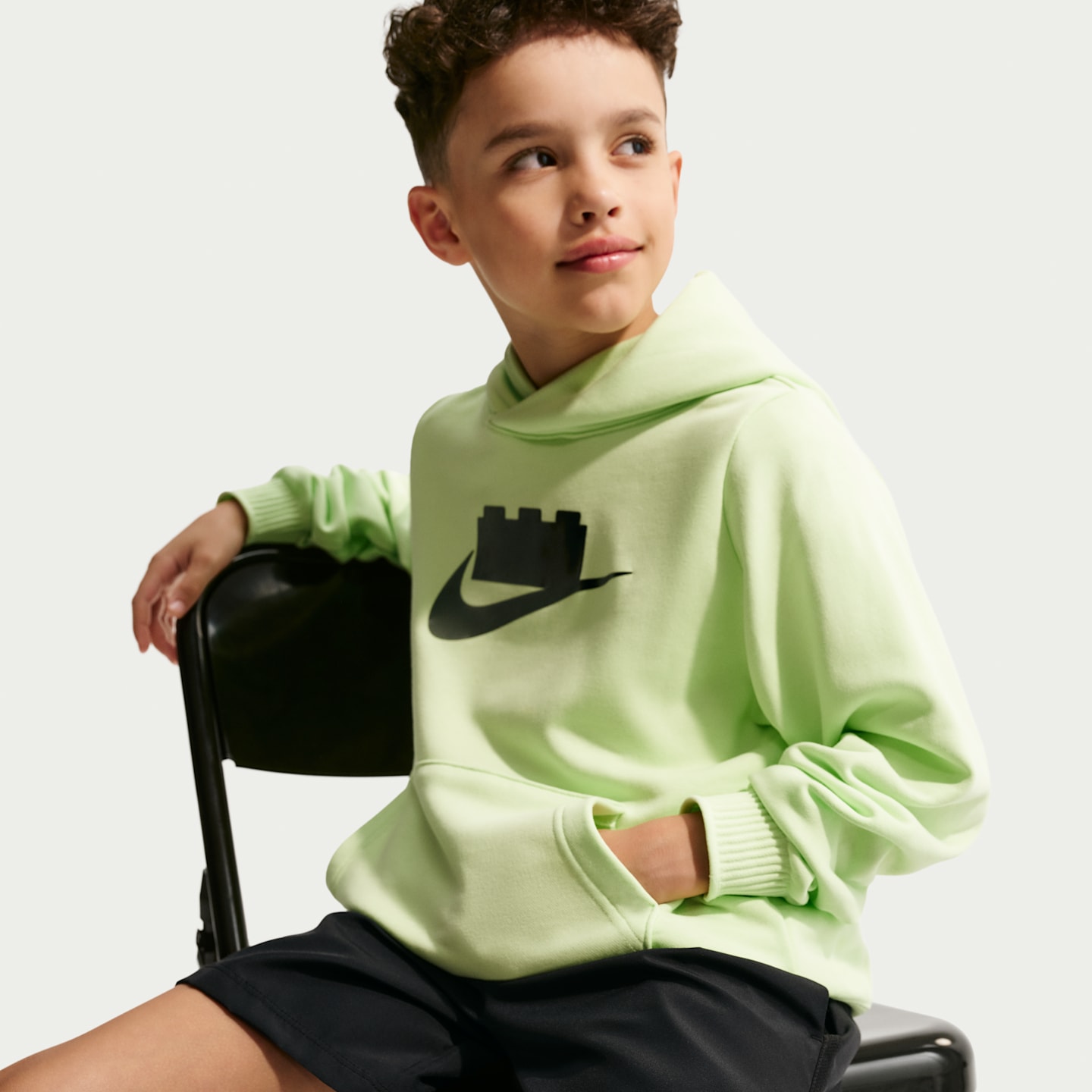 Детские шорты Nike x LEGO® Collection Big Kids' Shorts — фото 4