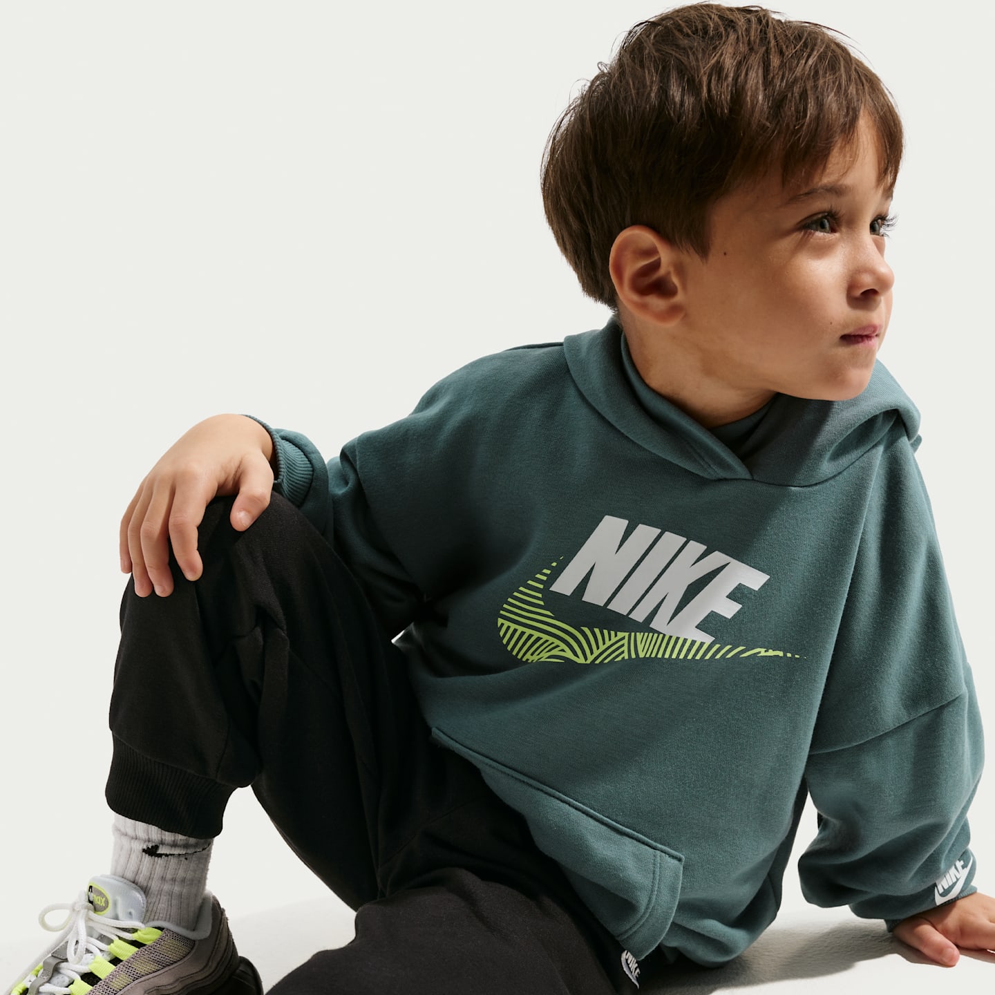 Детские свитеры Nike Sportswear In The Zone Little Kids' 2-Piece Oversized French Terry Pullover Set — фото 6