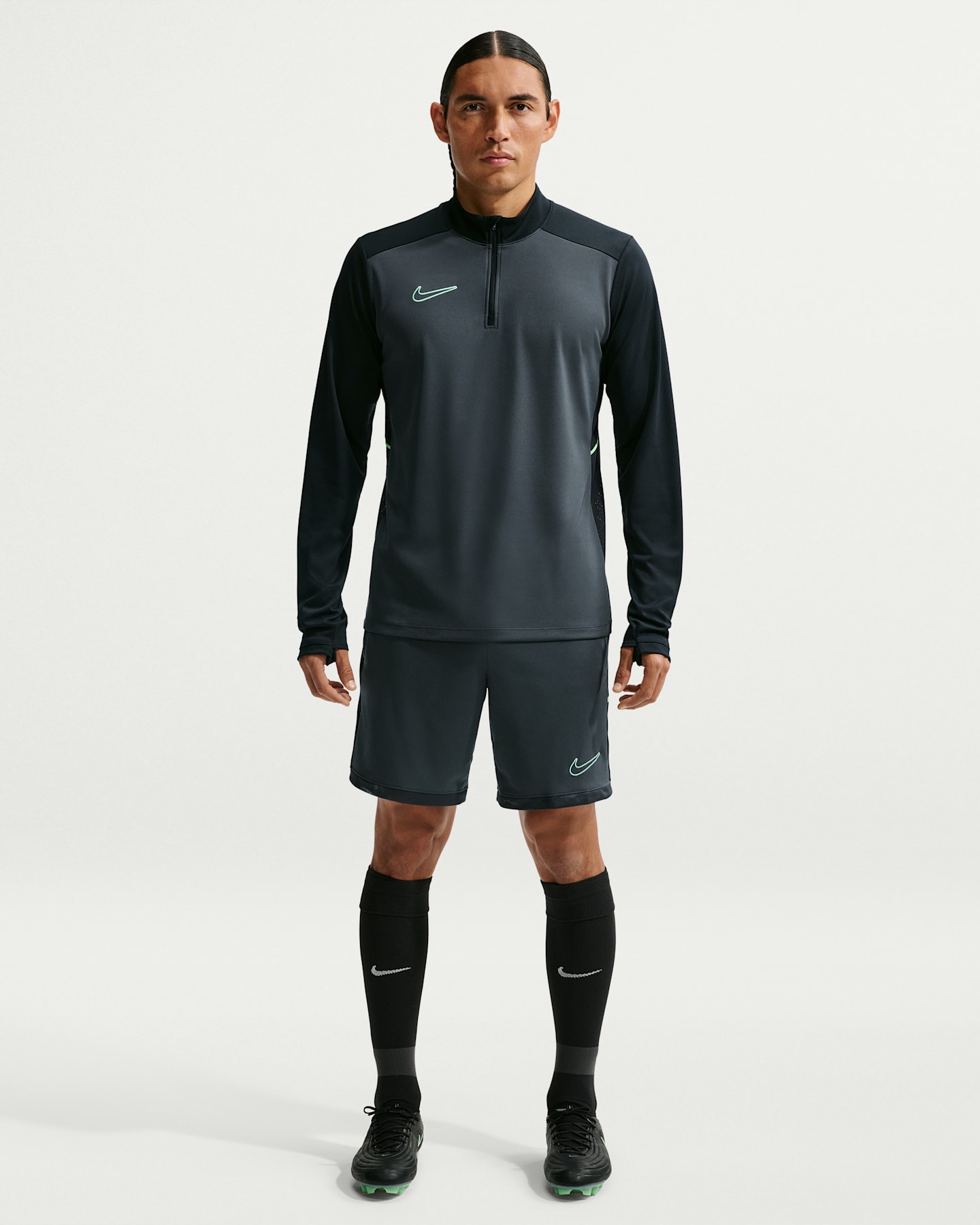 Мужские шорты Nike Academy Men's Nike Dri-FIT Soccer Shorts — фото 6