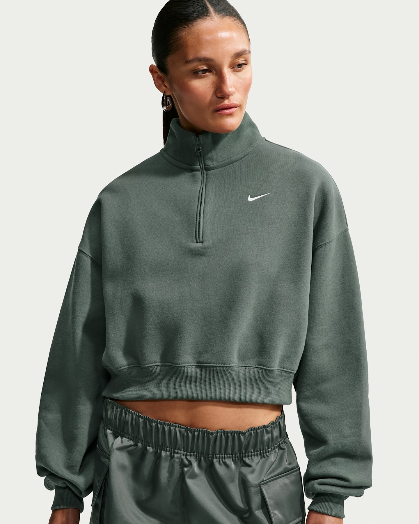 Женские свитеры Nike Studio Fleece Medium Weight Women's Oversized 1/4-Zip Cropped Top — фото 7