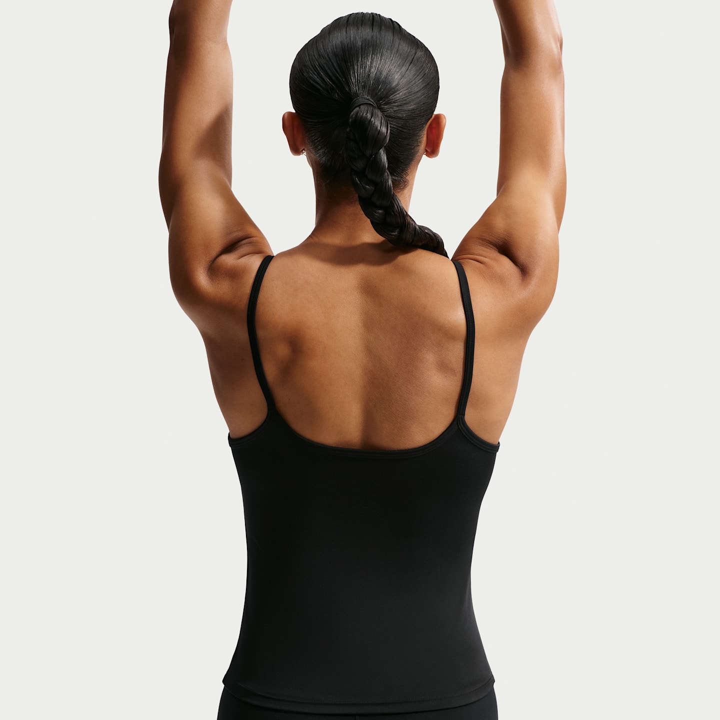 Женские топы Nike One Fitted Women's Dri-FIT Cami Tank Top — фото 2