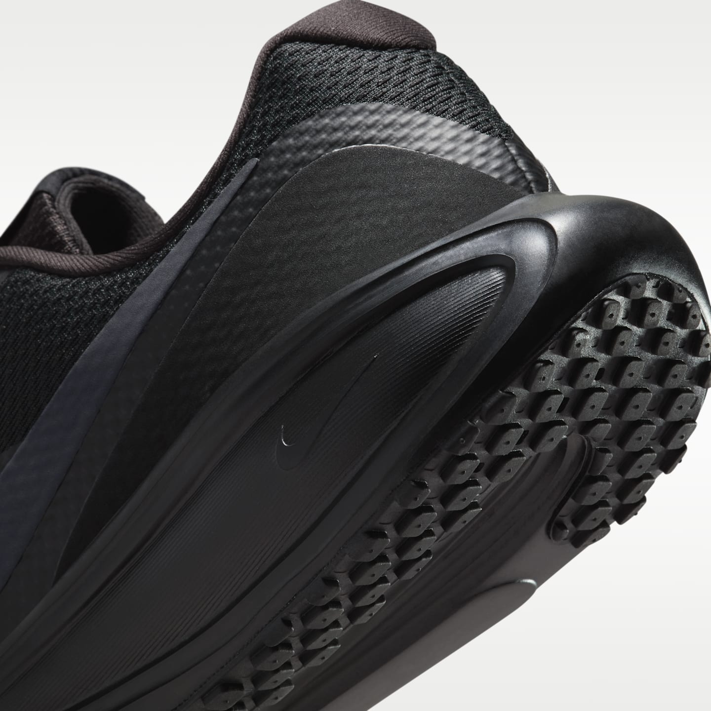 Женские кроссовки Nike Revolution 8 Women's Road Running Shoes — фото 8