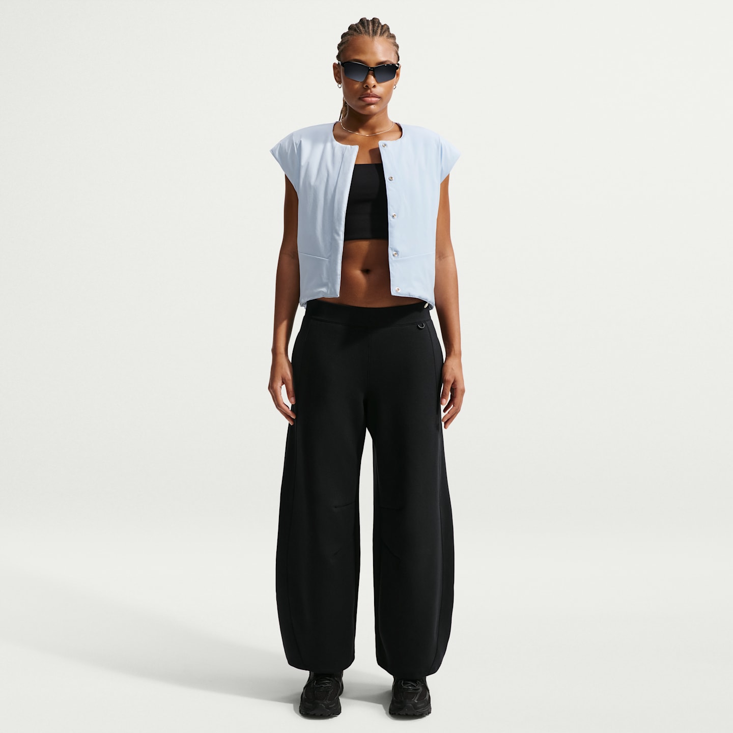 Женские брюки Nike 24.7 ImpossiblySoft Women's High-Waisted Wide-Leg Pants — фото 1