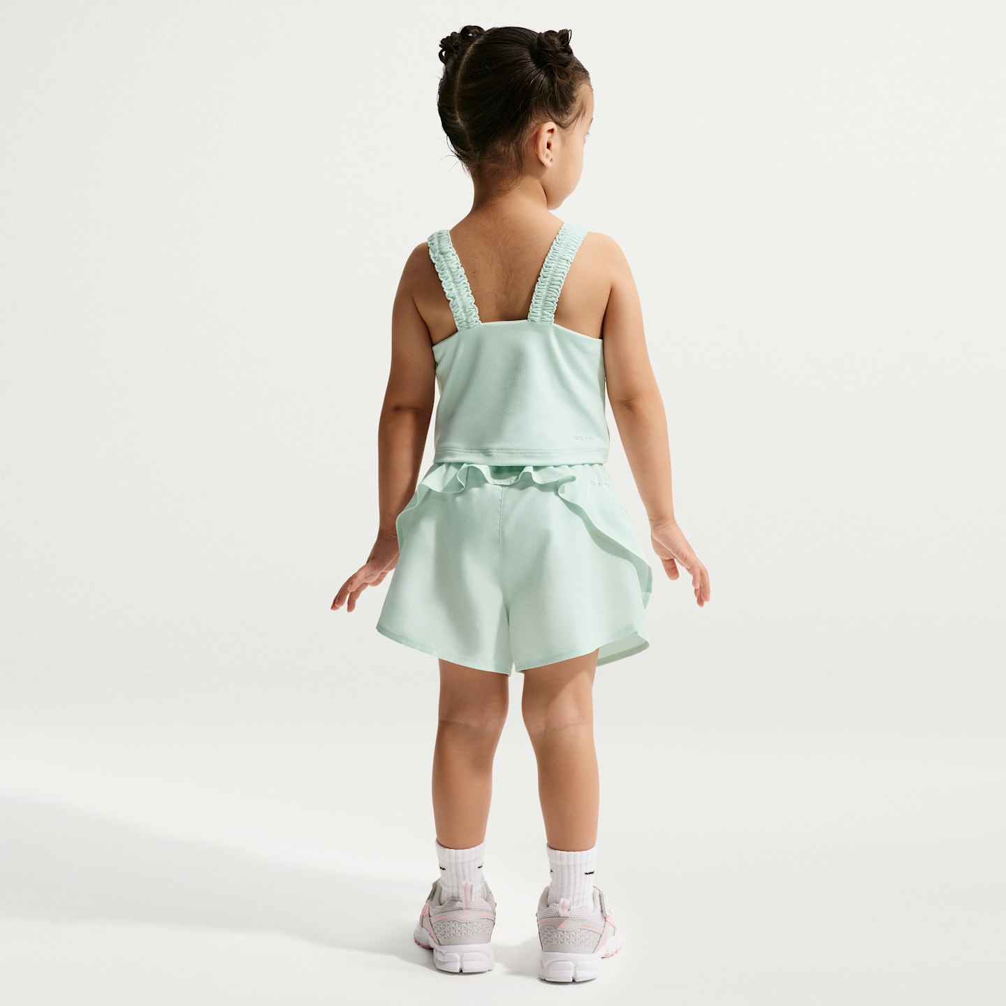 Детские брюки Nike Bold Play Toddler Dri-FIT Tank and Shorts Set — фото 7
