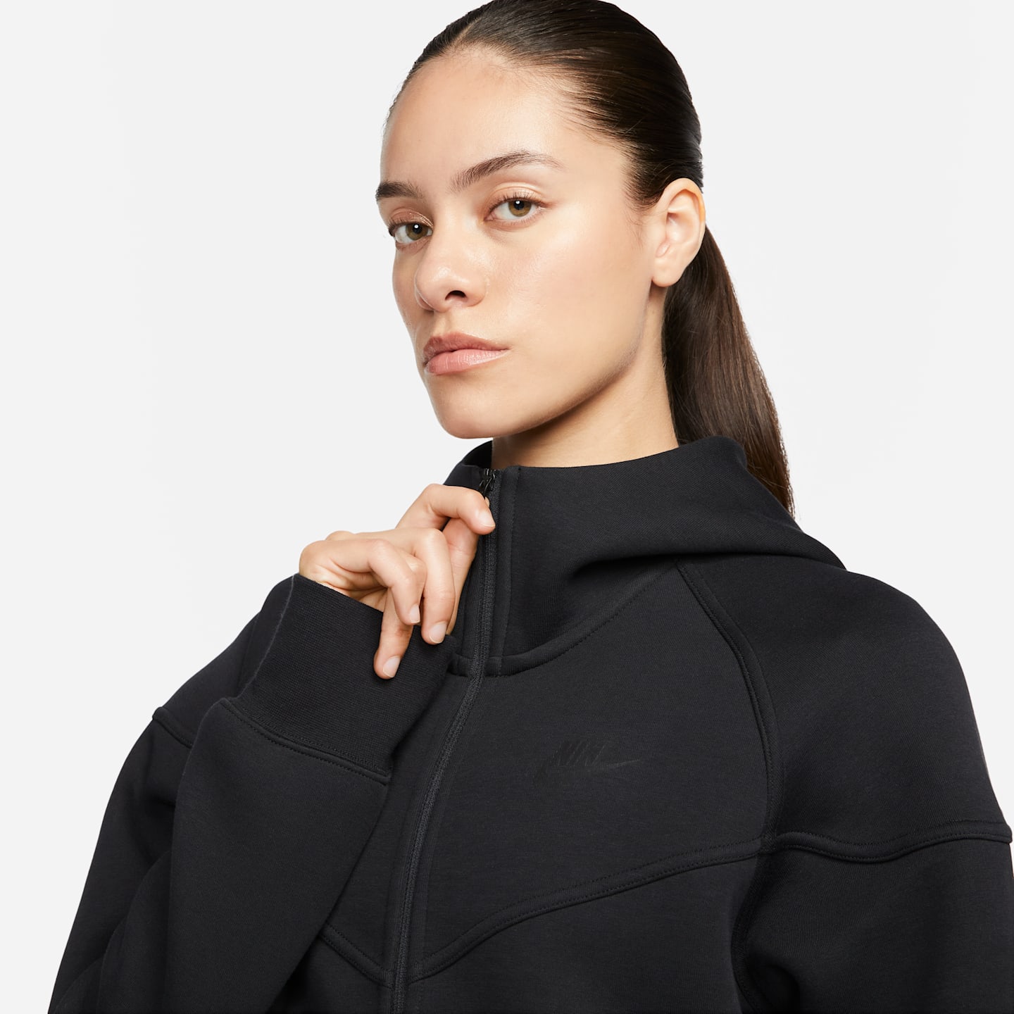 Женские худи Nike Sportswear Tech Fleece Windrunner Women's Full-Zip (Plus Size) — фото 3