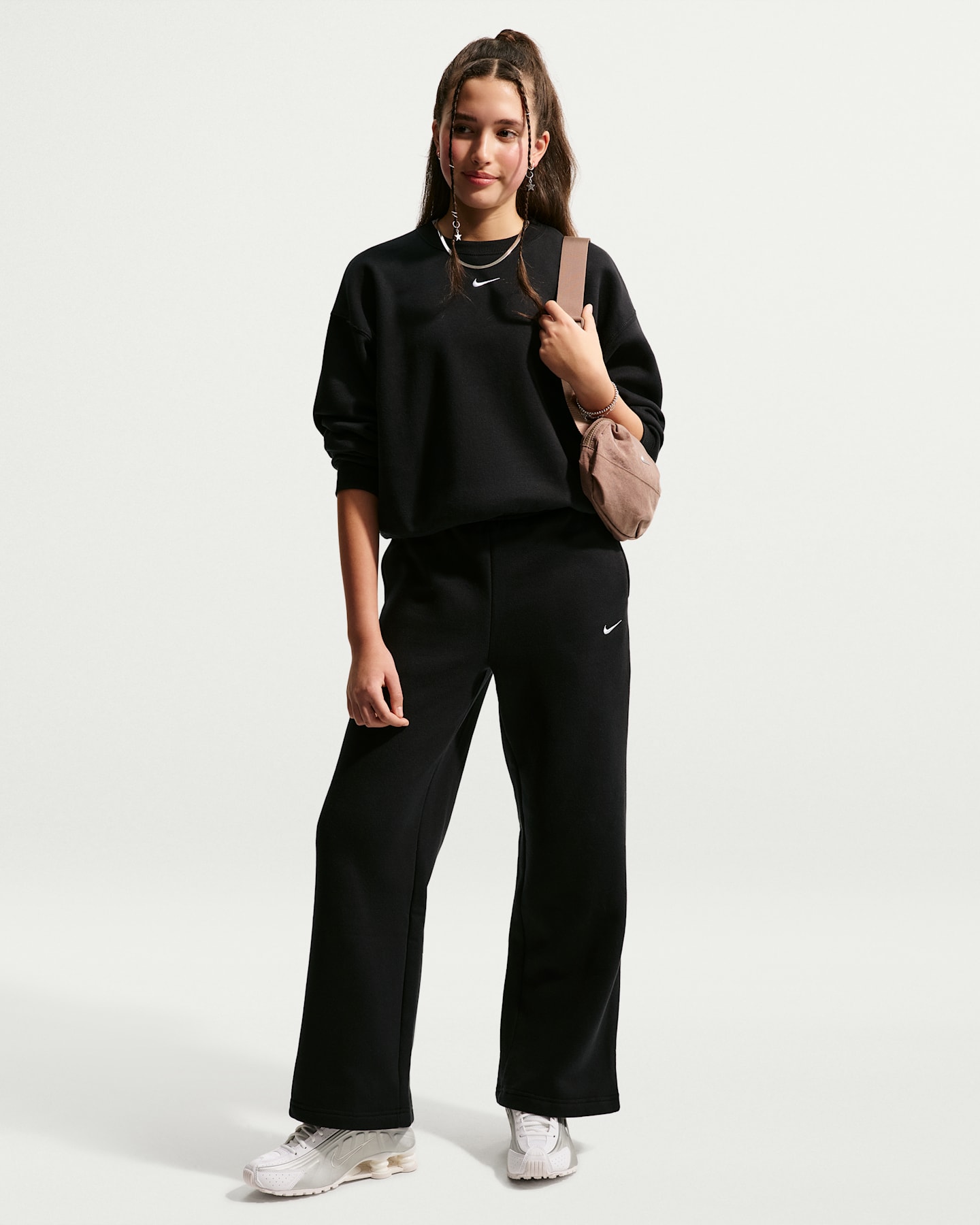 Детские брюки Nike Sportswear Studio Fleece Girls' Open-Hem Pants — фото 6