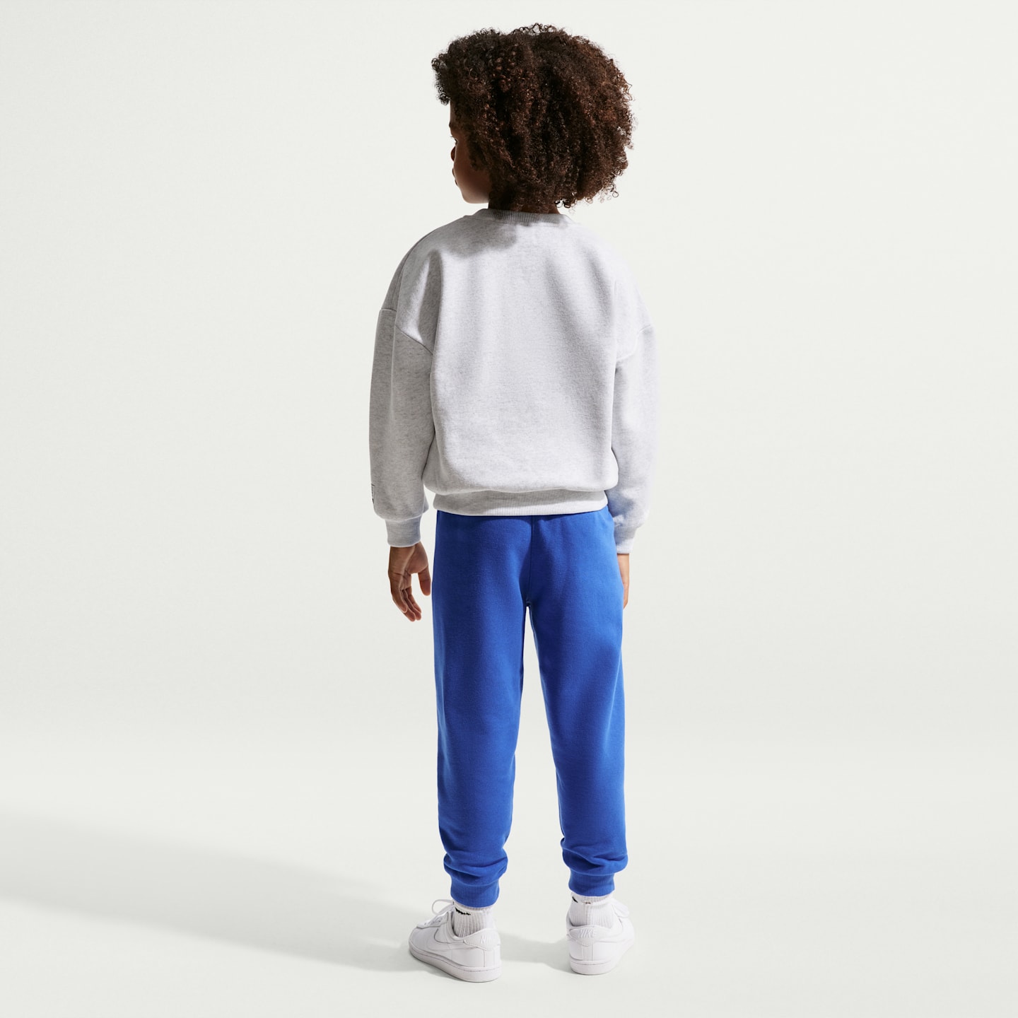Детские свитеры Nike Sportswear Little Kids' Multisport Fleece Crew — фото 5