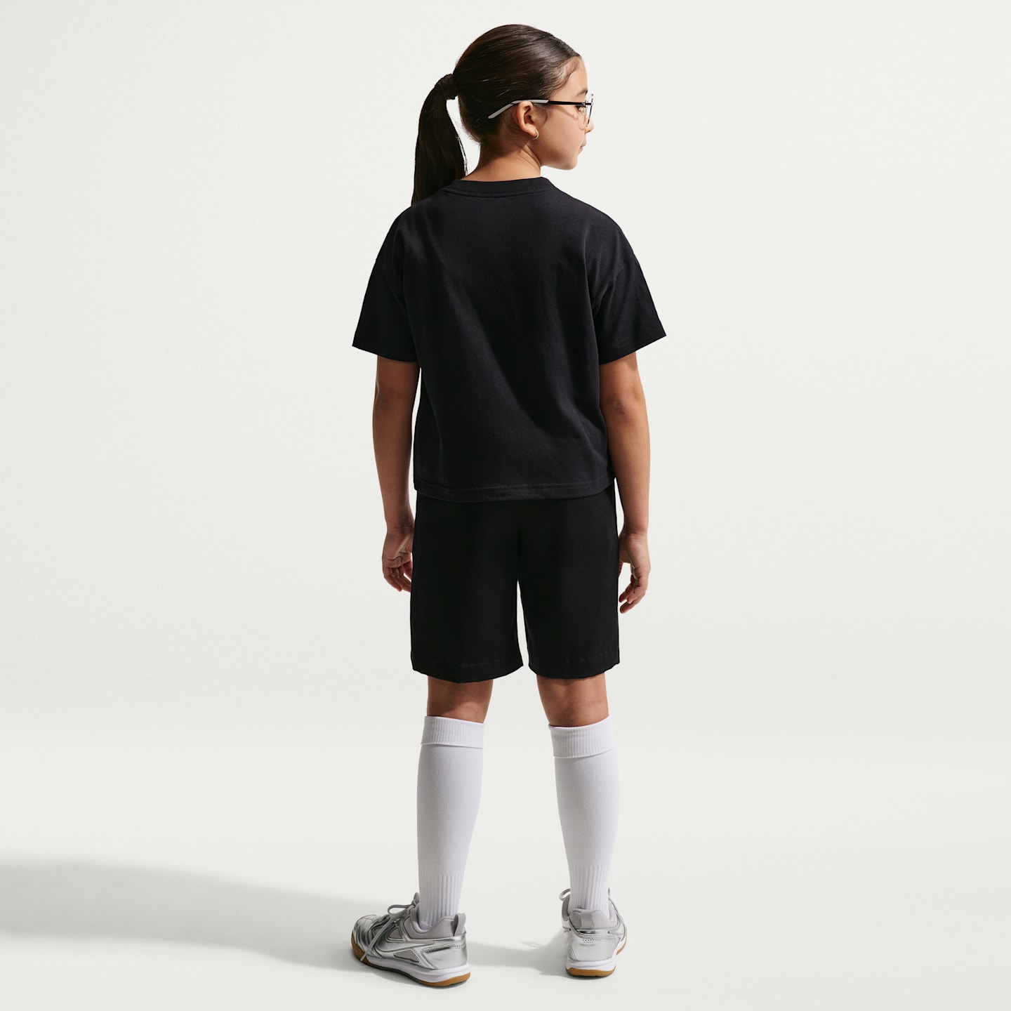 Детские футболки Nike Sportswear Big Kids' Boxy T-Shirt — фото 5