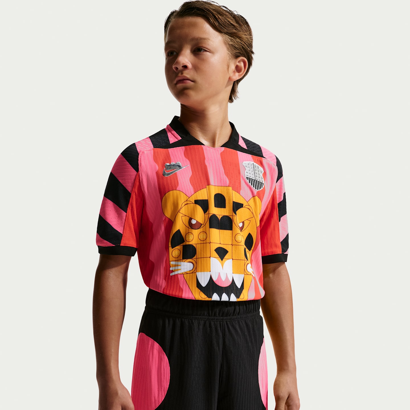Детские шорты Nike x LEGO® Collection Big Kids' Aero-FIT Soccer Shorts — фото 2