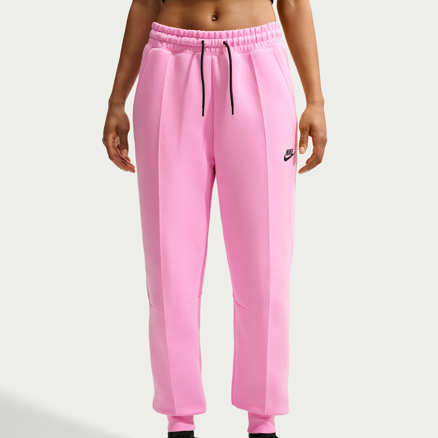 Женские брюки Nike Sportswear Tech Fleece Women's Mid-Rise Joggers — фото 2