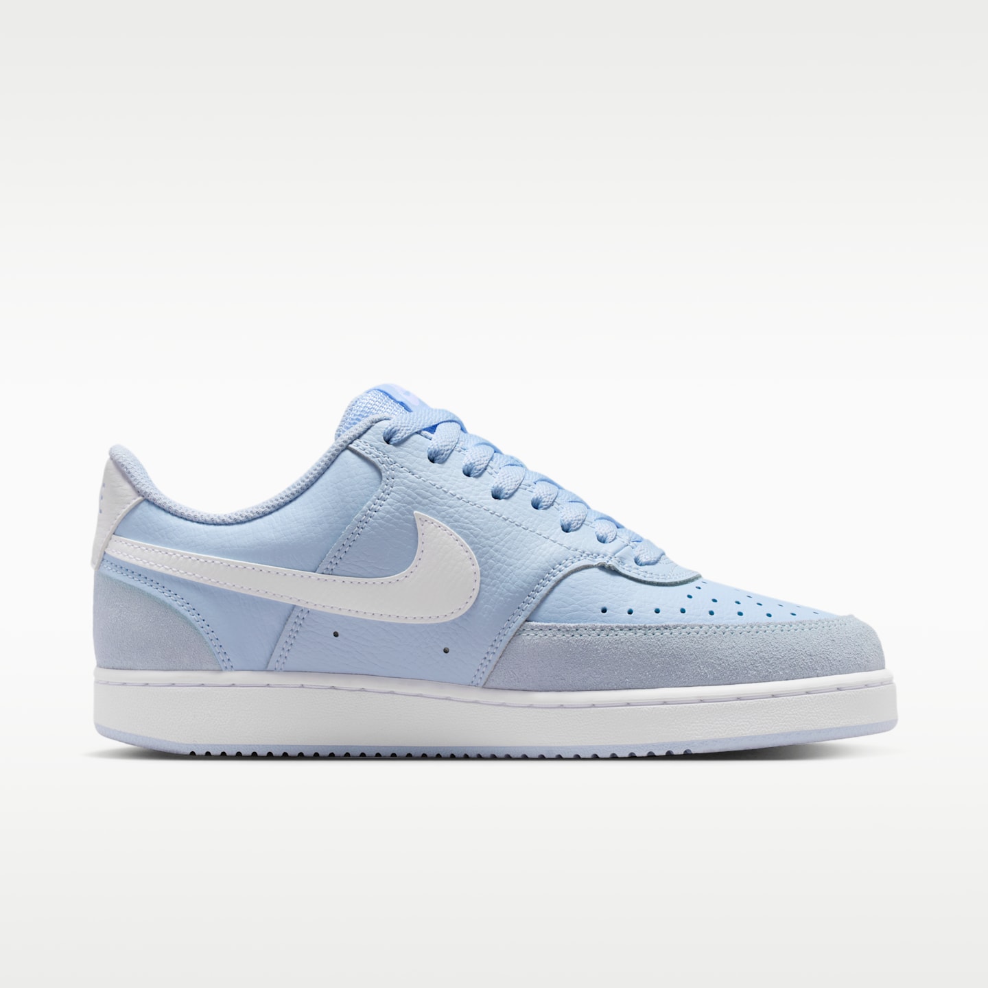 Женские кроссовки Nike Court Vision Low Suede Women's Shoes — фото 3