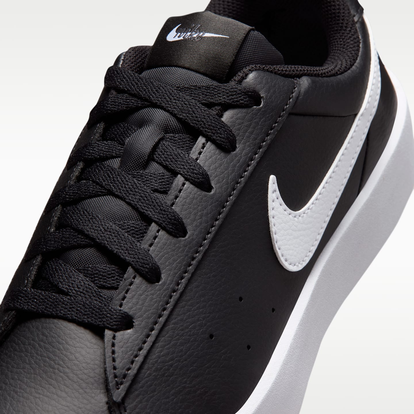 Женские кроссовки Nike Court Heritage SL Women's Shoes — фото 7