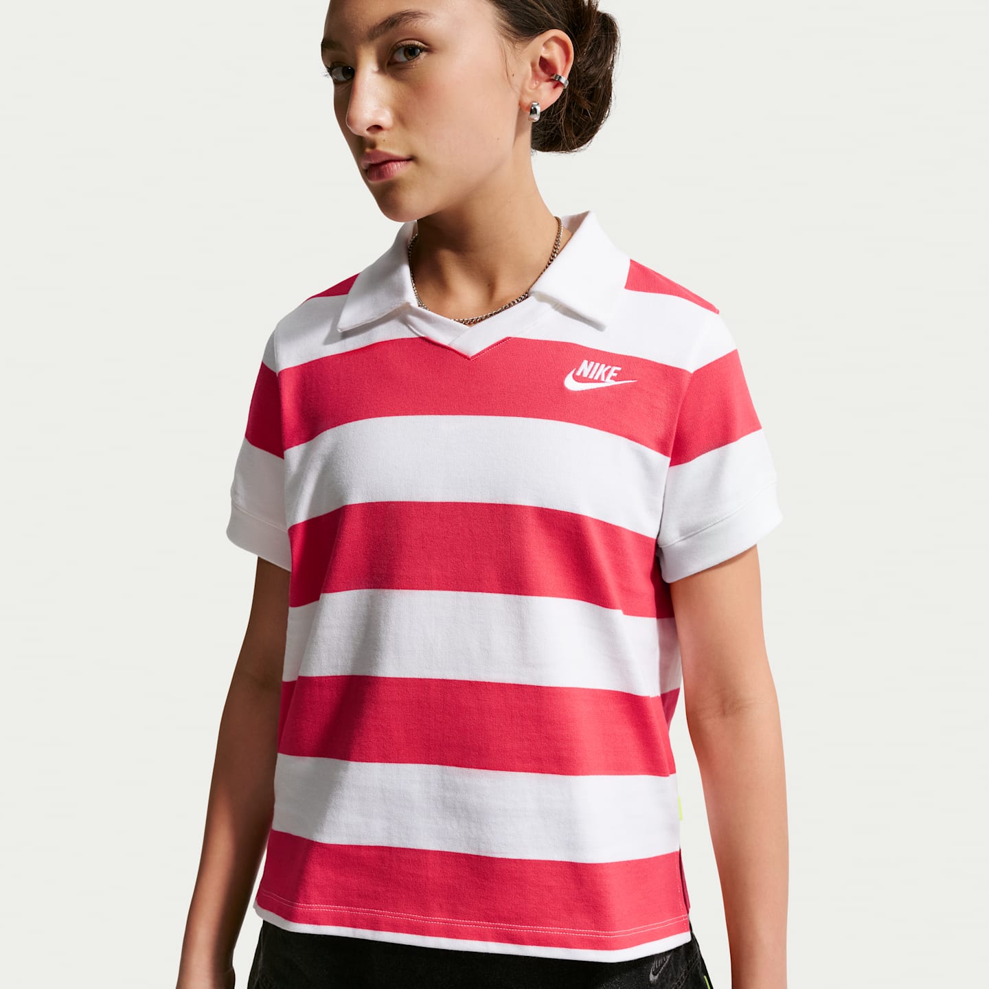Детские топы Nike Sportswear Big Kids' (Girls') Short-Sleeve Polo Top — фото 1
