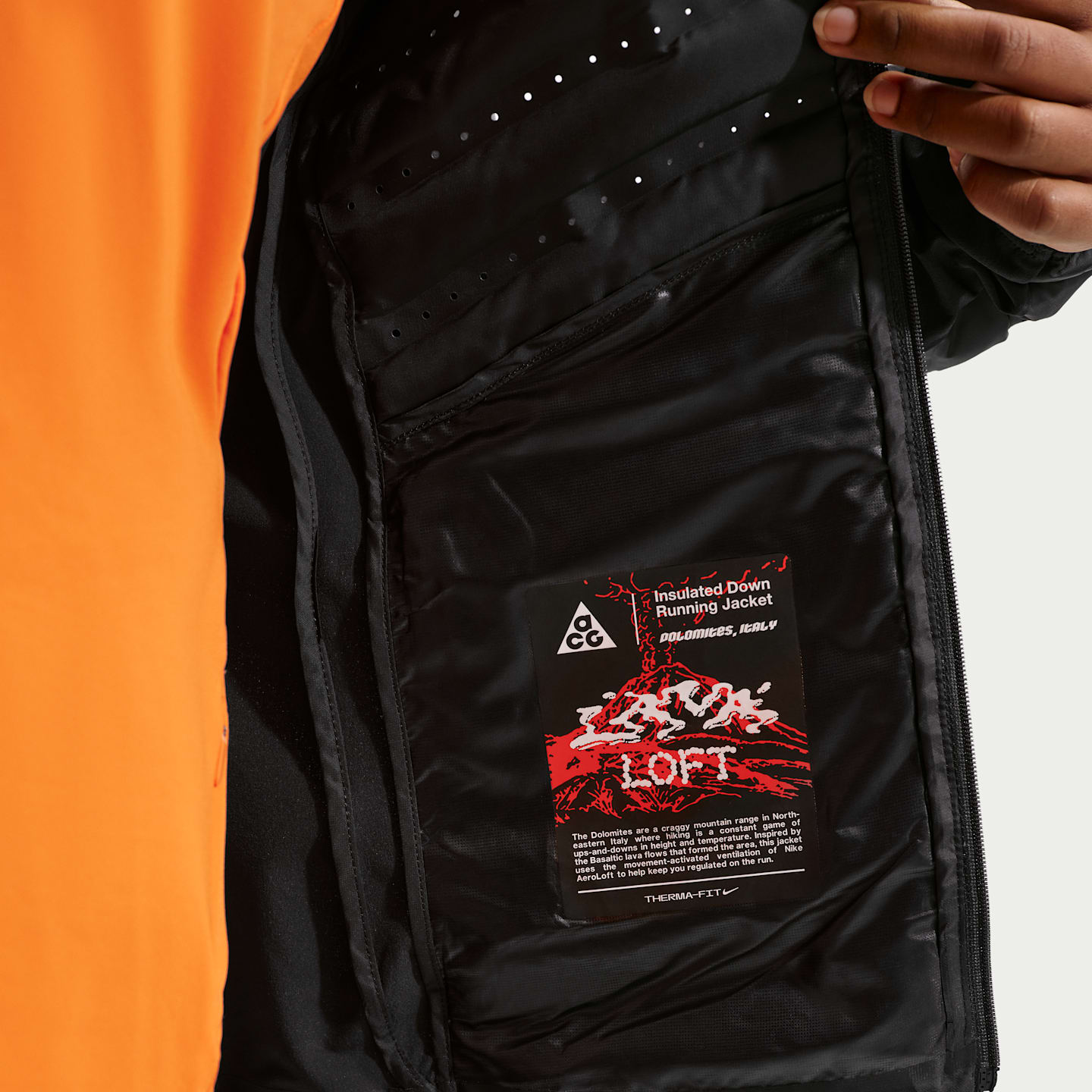 Женские куртки Nike ACG "Lava Loft" Women's Therma-FIT Trail Running Jacket — фото 7