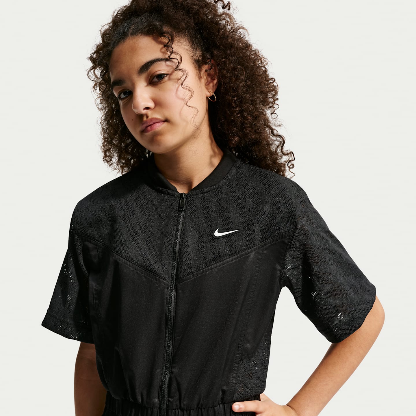 Детские комбинезоны Nike Sportswear Big Kids' (Girls') Woven Dance Jumpsuit — фото 2