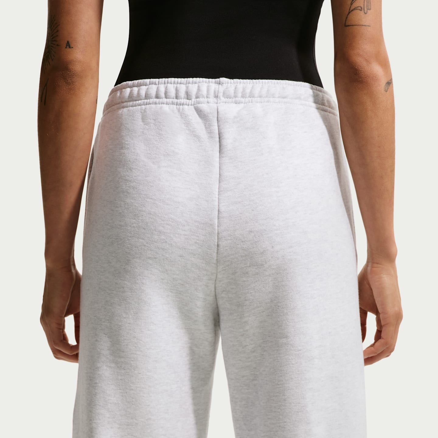 Женские брюки Nike Studio Fleece Medium Weight Women's Mid-Rise Wide-Leg Pants — фото 3