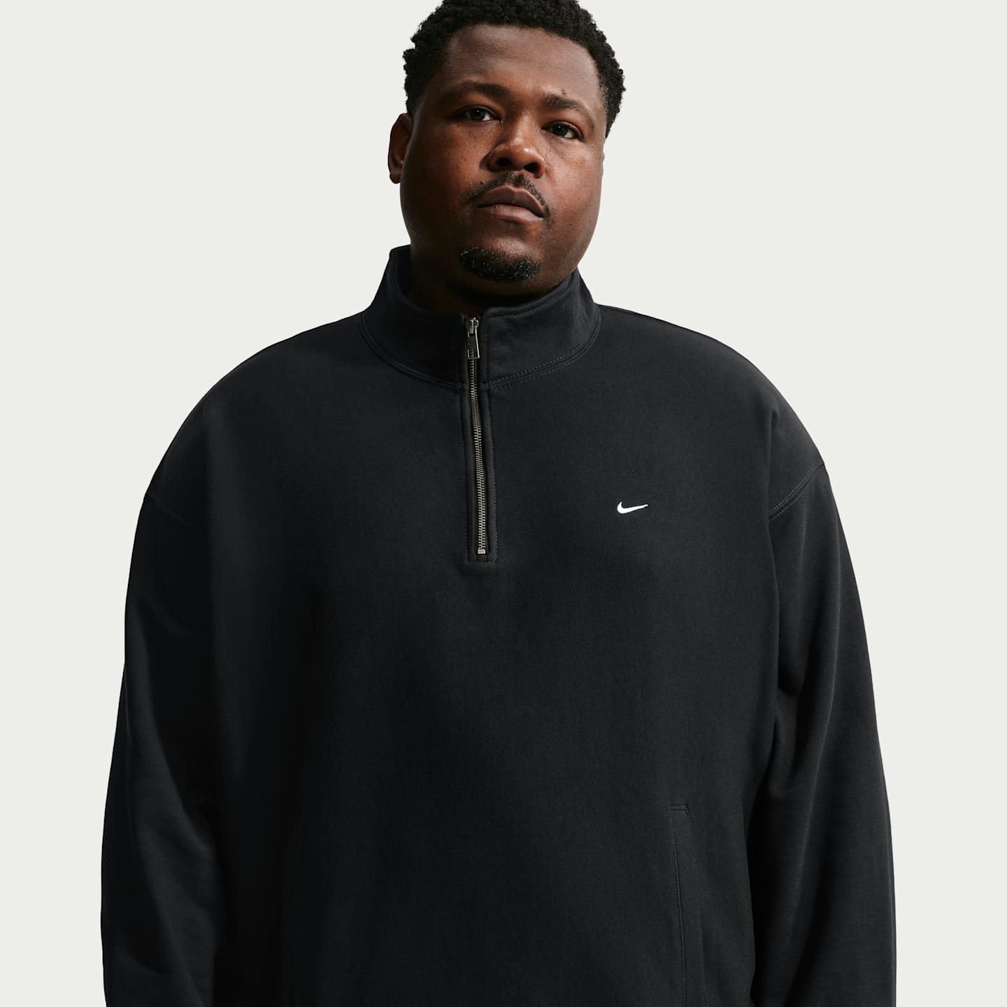 Мужские свитеры Nike Solo Swoosh Men's Fleece Quarter-Zip Top — фото 6