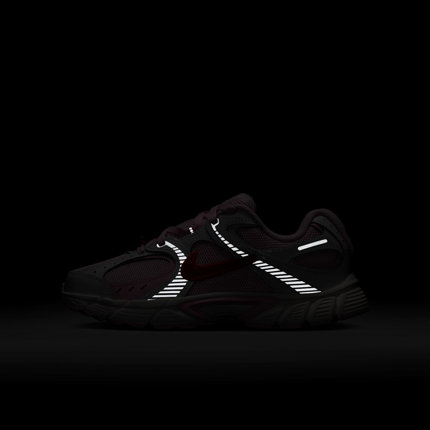Детские кроссовки Nike V5 RNR Big Kids' Shoes — фото 9