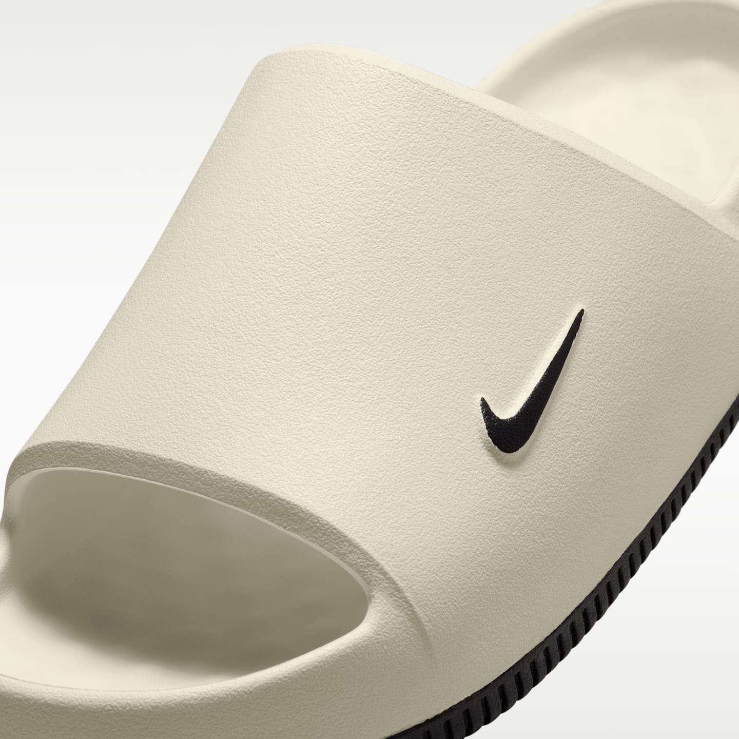 Мужские сандалии Nike Calm (Las Vegas Raiders) Men's NFL Slides — фото 6