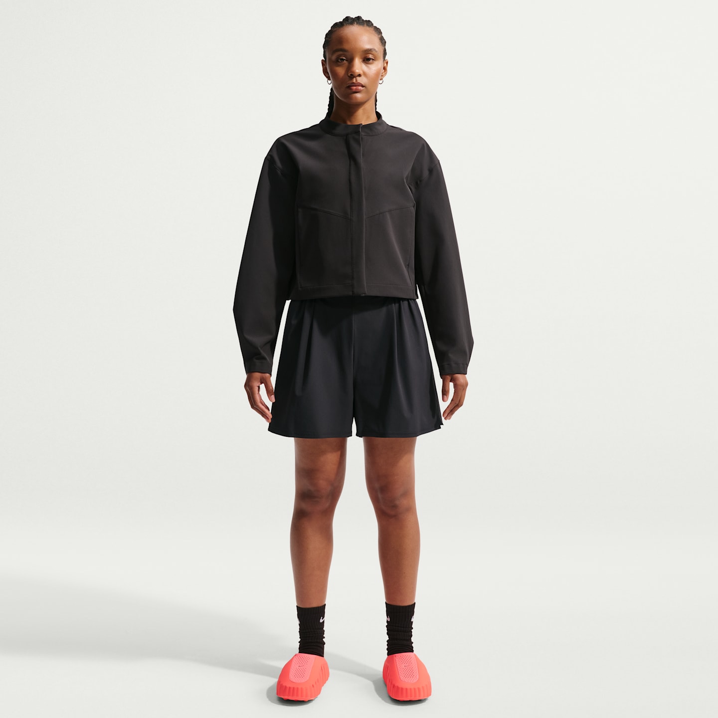 Женские шорты Nike 24.7 PerfectStretch Women's Dri-FIT High-Waisted Shorts — фото 1