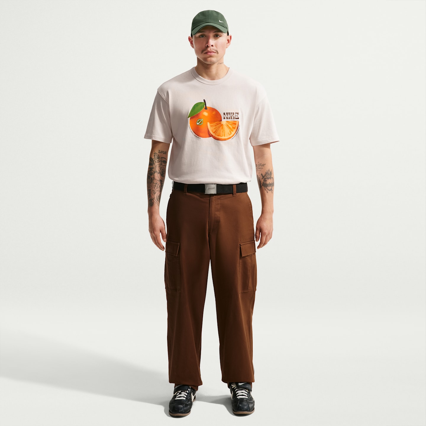 Мужские футболки Nike Sportswear Premium Essentials T-Shirt — фото 4