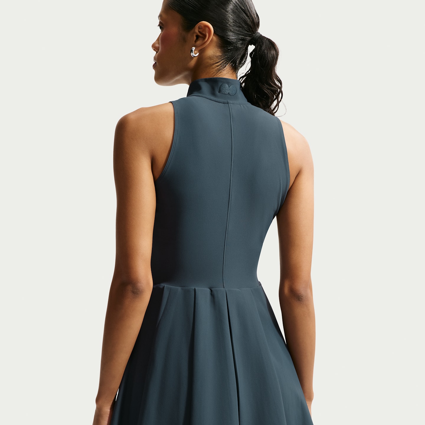Женские платья Nike Naomi Osaka Women's Tight Dress — фото 3