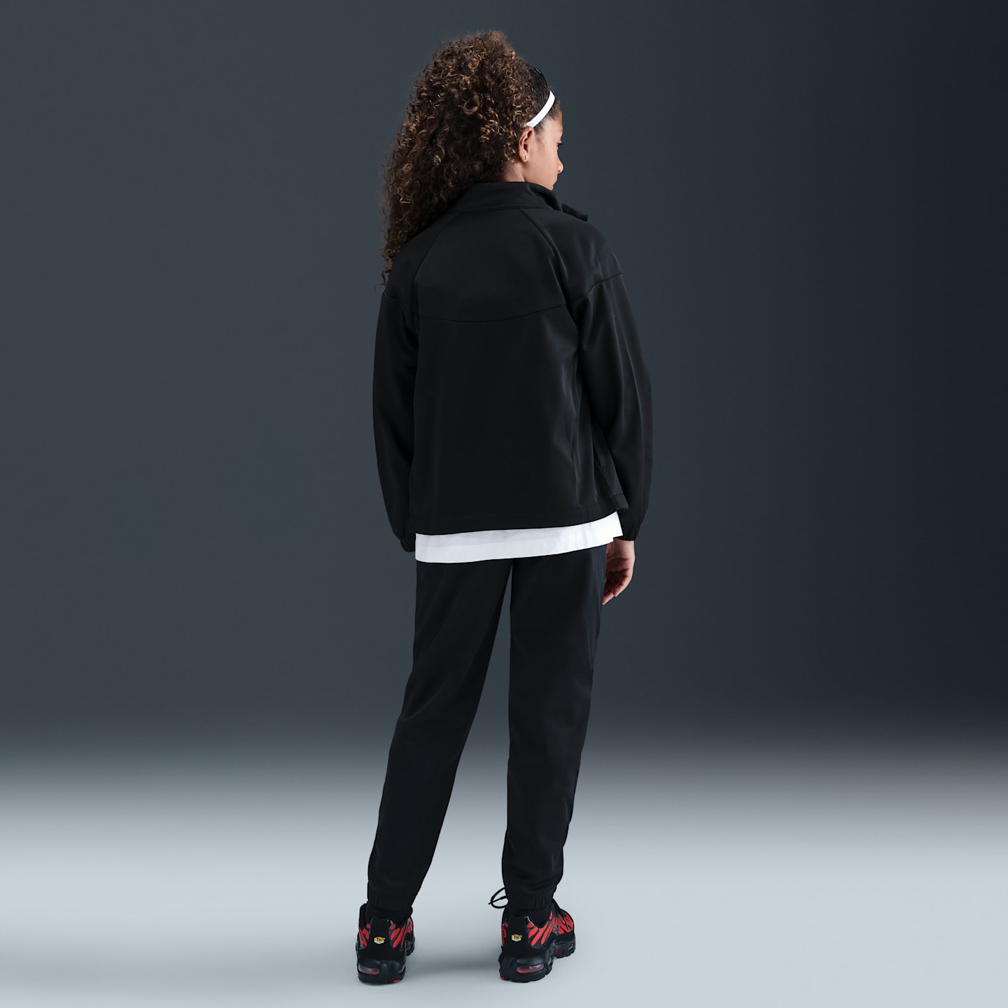 Детские кроссовки Nike Sportswear Big Kids' Dri-FIT Tracksuit — фото 7