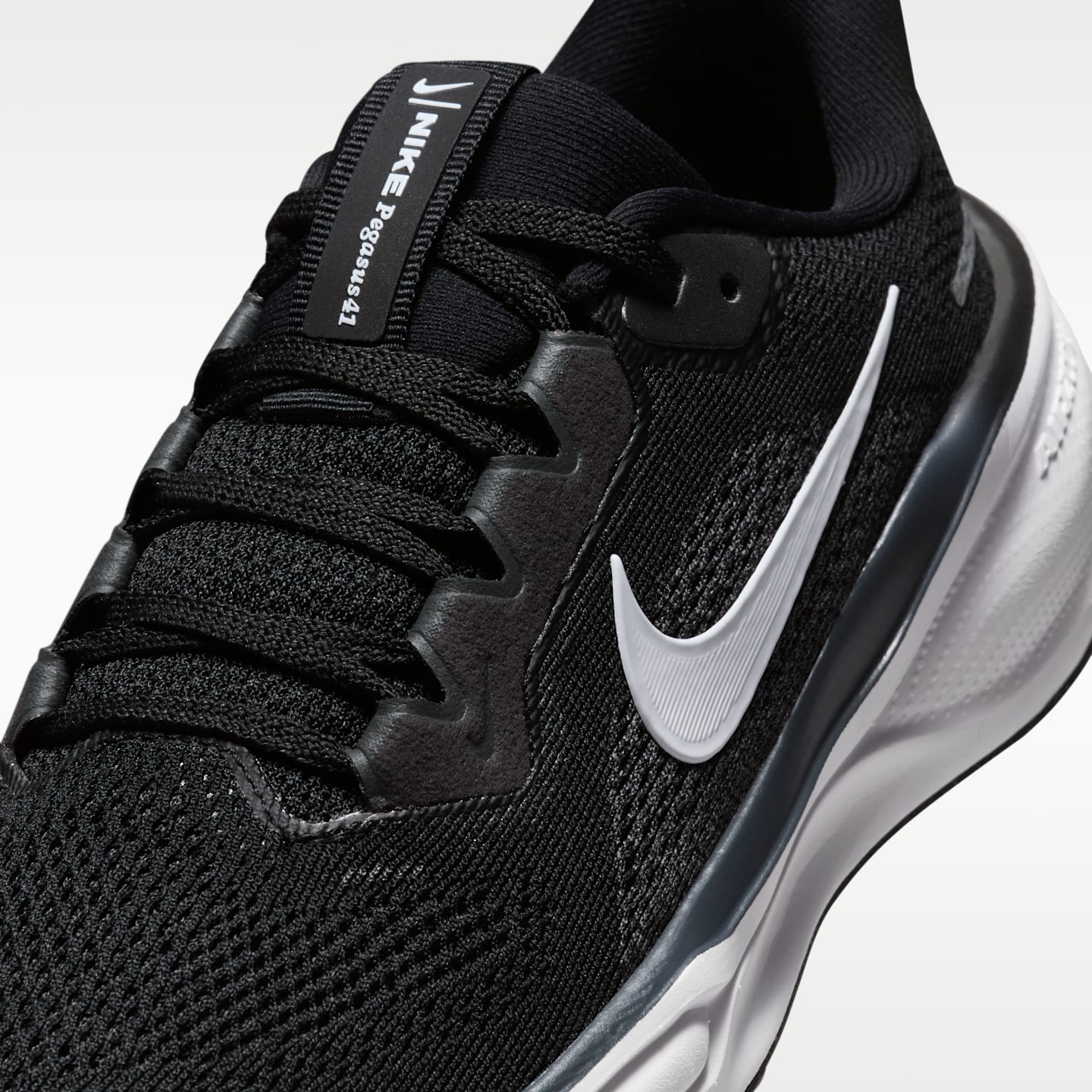 Детские кроссовки Nike Pegasus 41 Big Kids' Road Running Shoes — фото 7