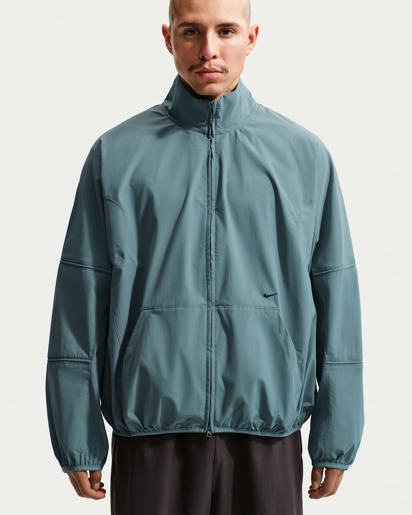 Мужские куртки Nike Tech Helios Men's Dri-FIT Full-Zip Jacket — фото 6