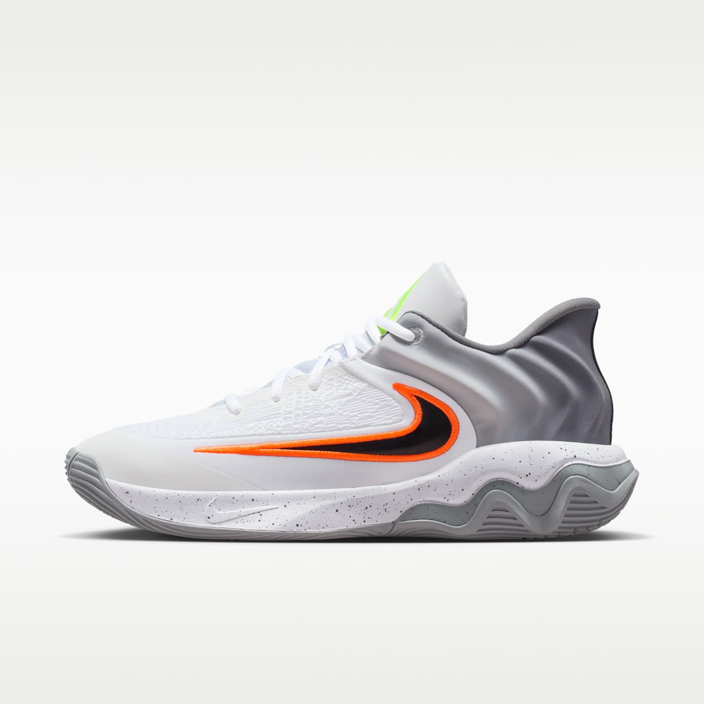 Женские кроссовки Nike Giannis Immortality 4 Basketball Shoes — фото 1