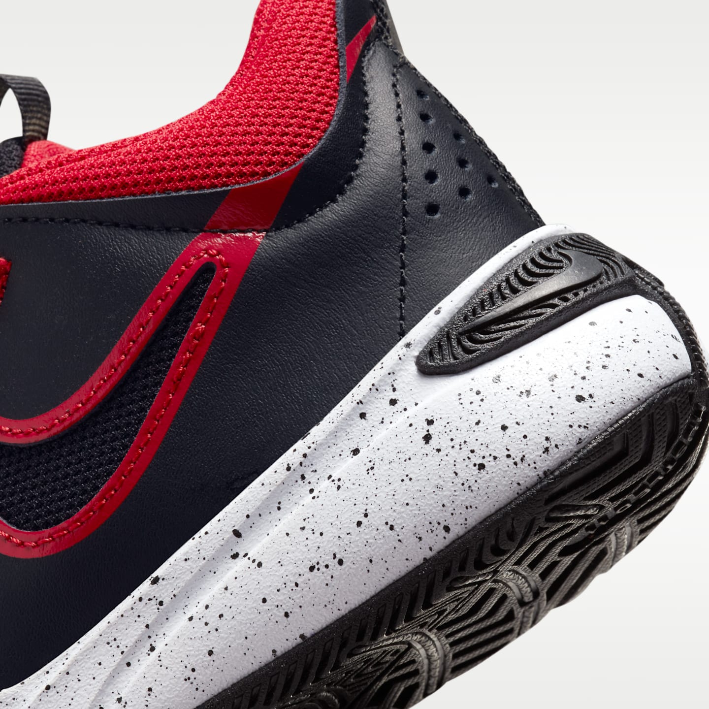 Детские кроссовки Nike Team Hustle D 11 Little Kids' Shoes — фото 8