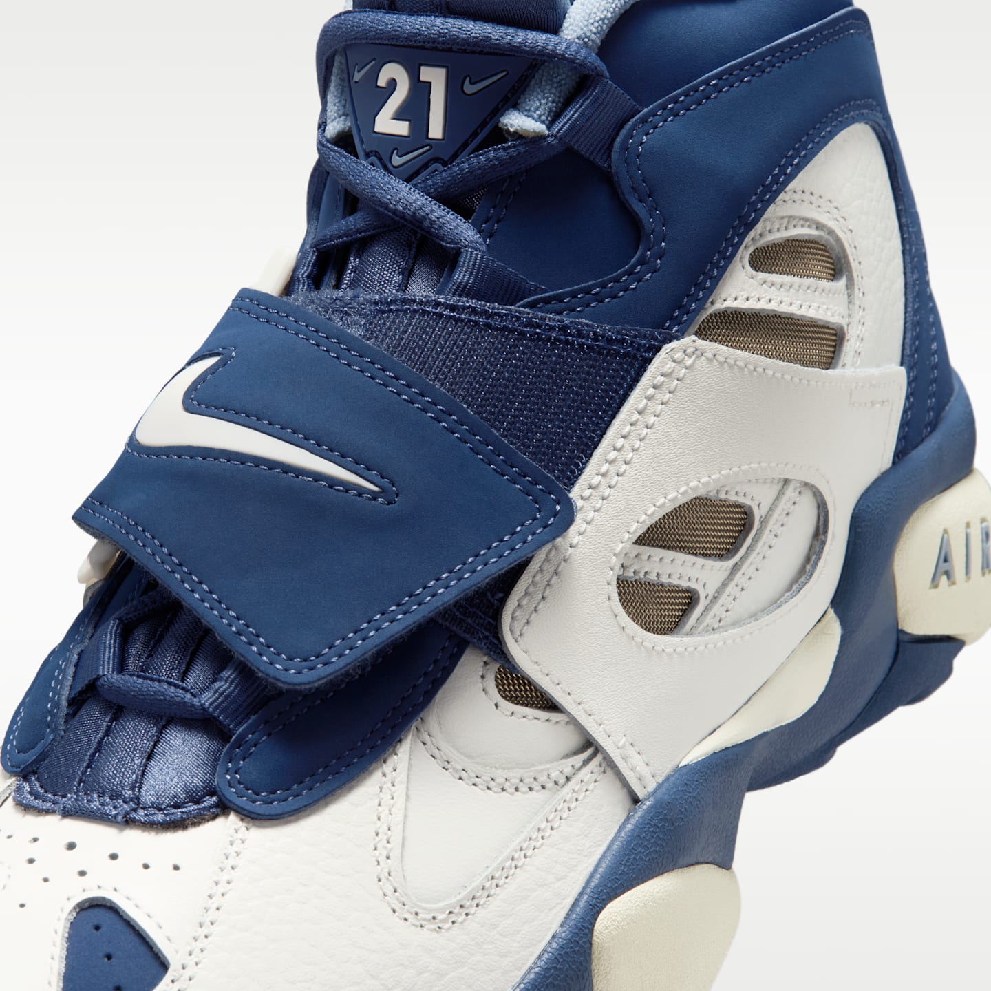 Мужские кроссовки Nike Air Diamond Turf II Men's Shoes — фото 7