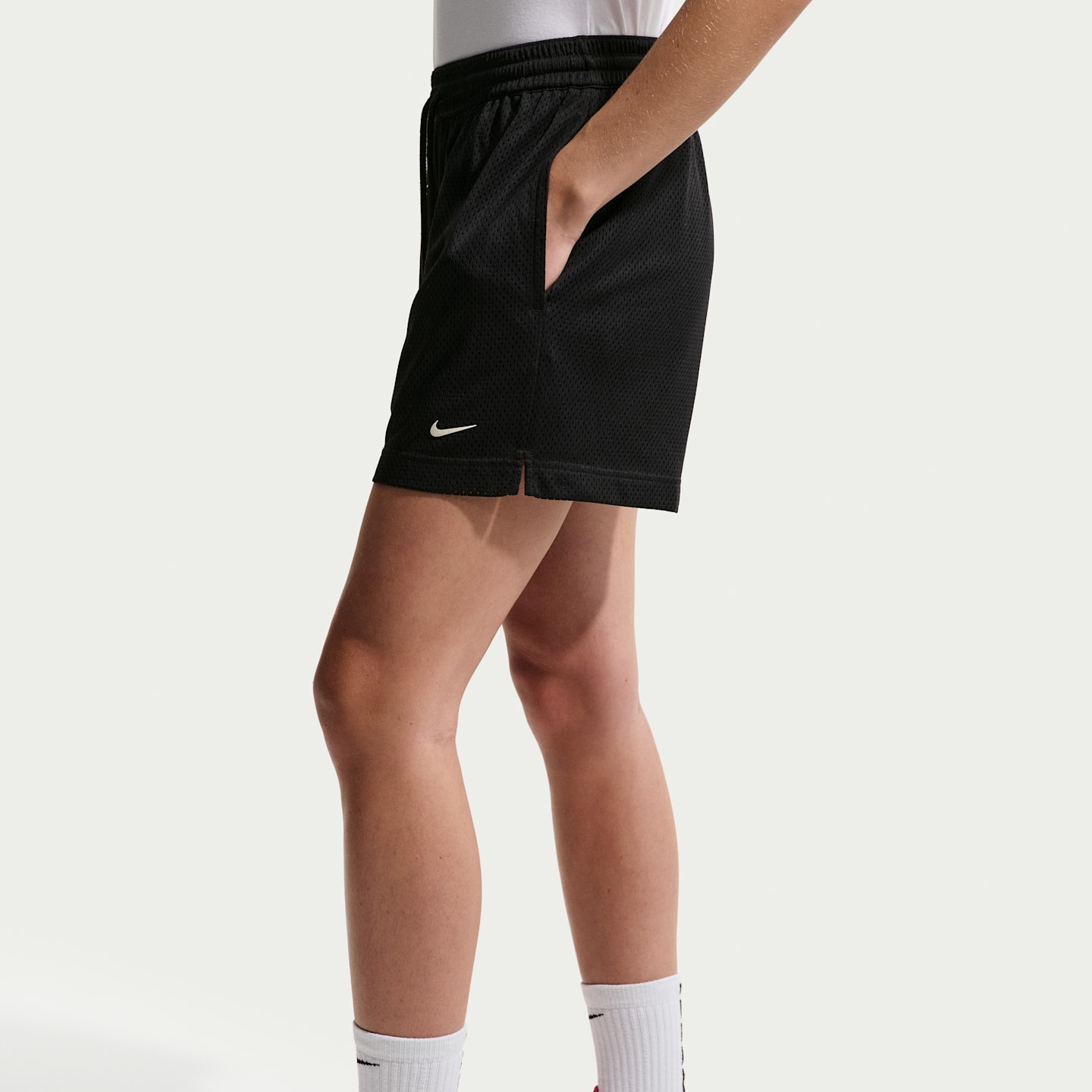 Женские шорты Nike Essential Women's Dri-FIT 4" Basketball Shorts — фото 3