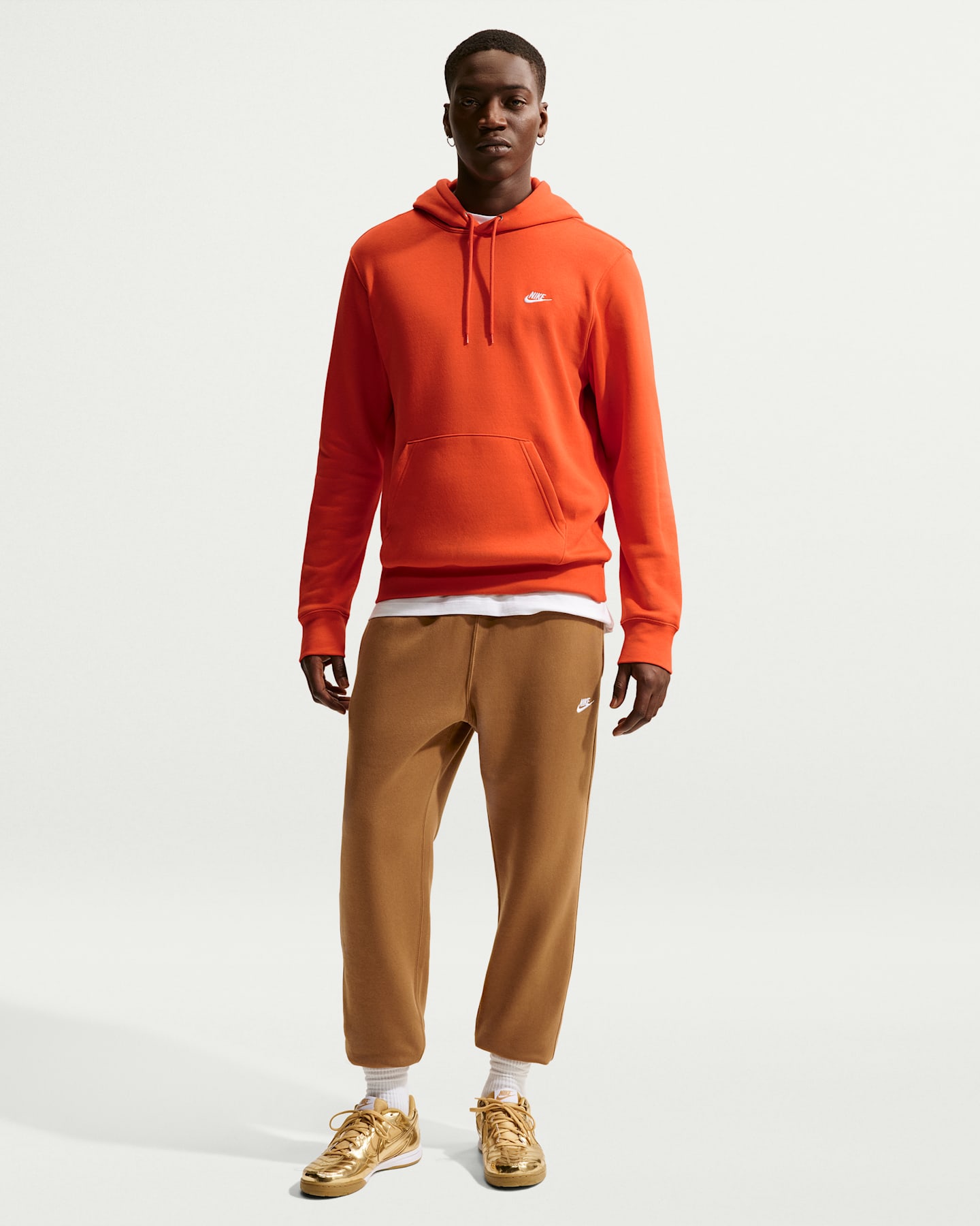 Мужские брюки Nike Sportswear Club Men's Joggers — фото 6