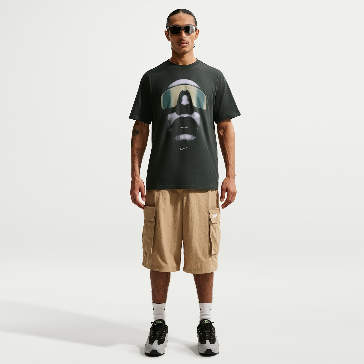 Мужские футболки Nike Sportswear "Sunset" Men's Short-Sleeve T-Shirt — фото 4
