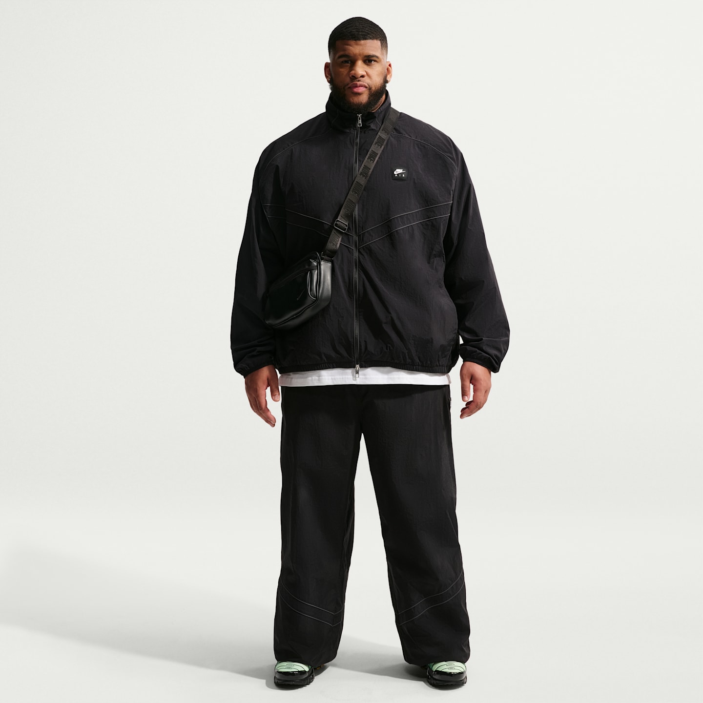 Мужские брюки Nike Air Men's Track Pants — фото 7