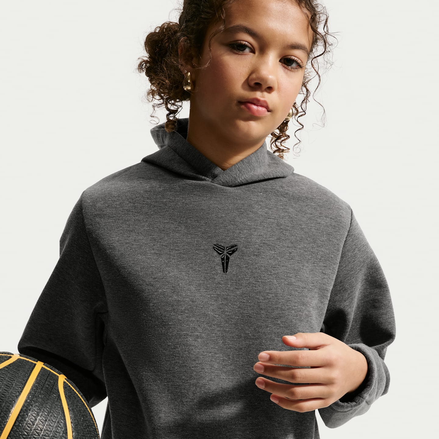 Детские худи Nike Kobe Big Kids' Dri-FIT Pullover Basketball — фото 3