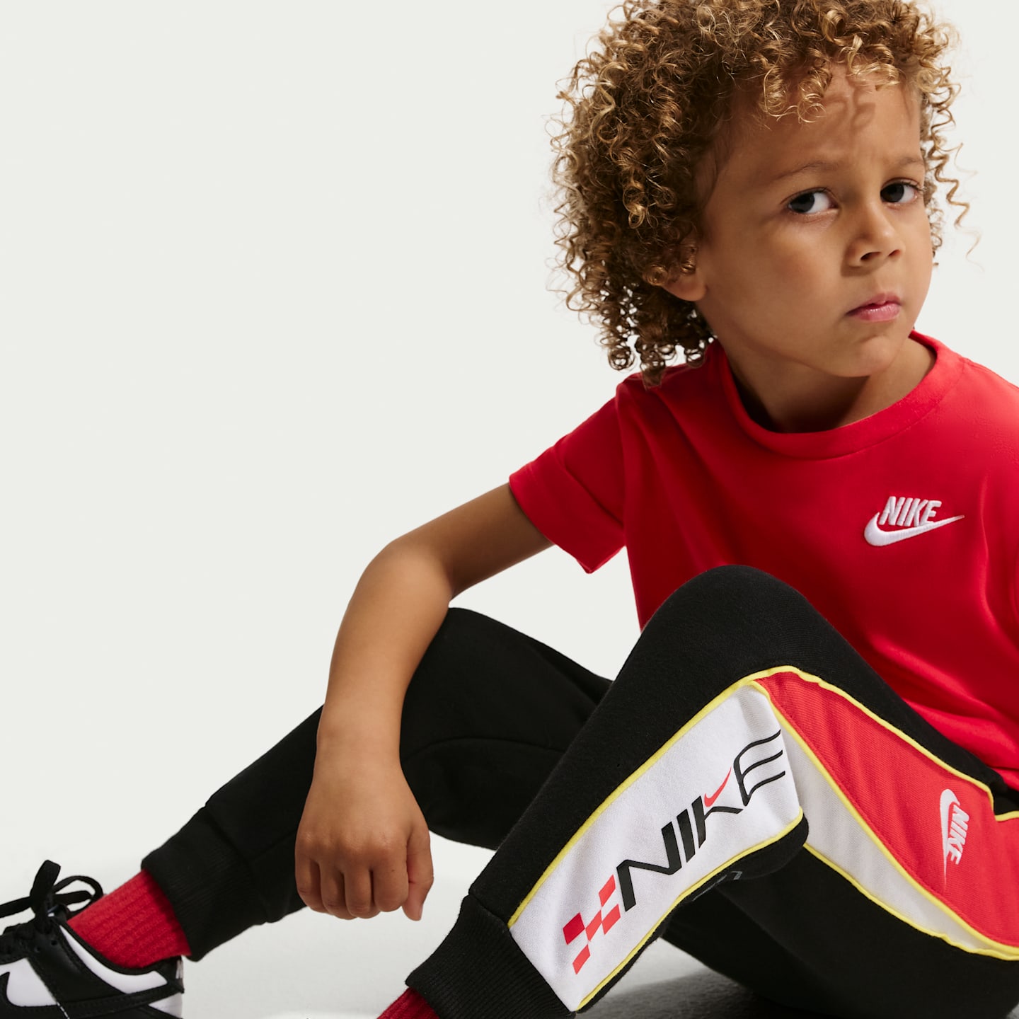 Детские брюки Nike Sportswear Toddler Victory Lap French Terry Pants — фото 4