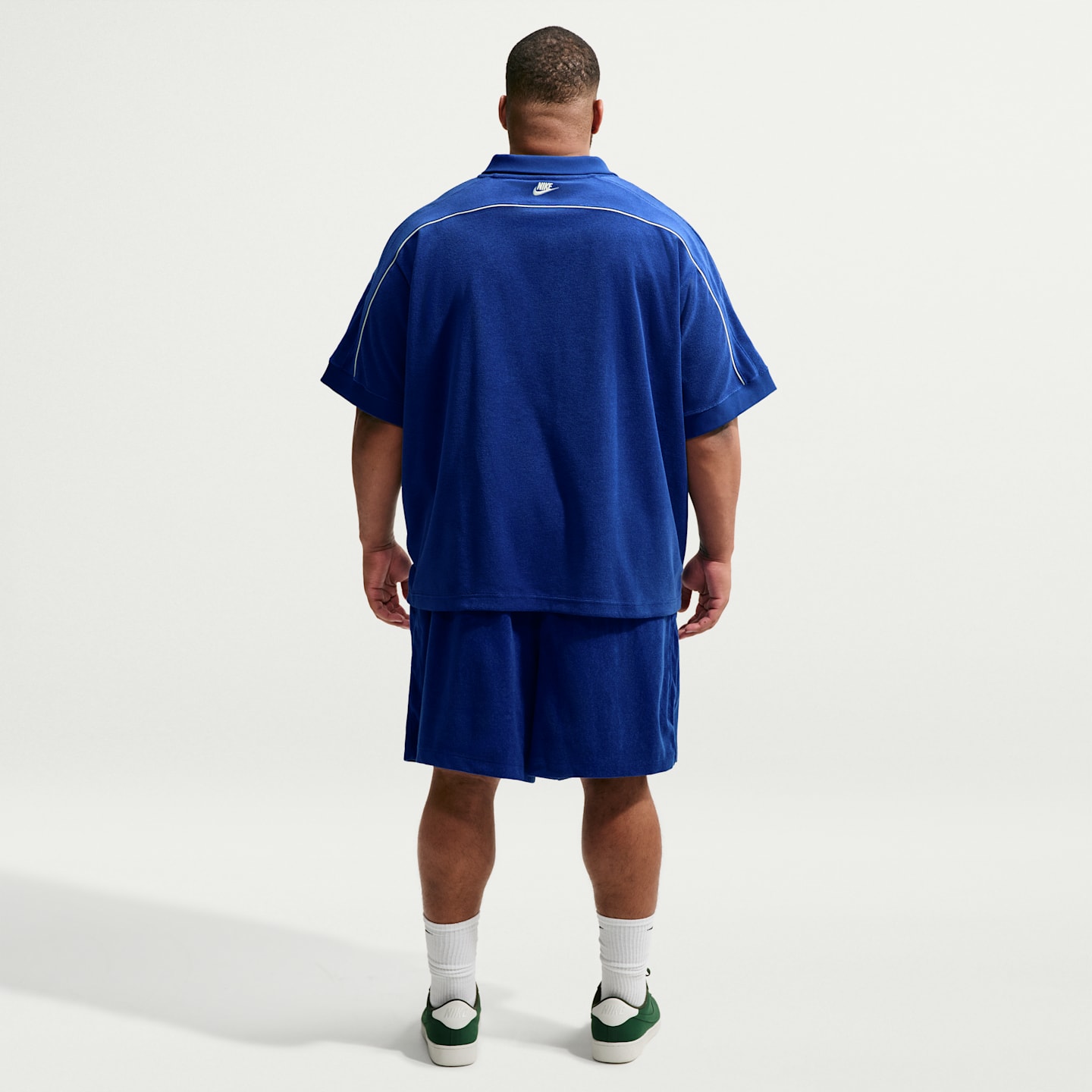 Мужские шорты Nike Club Men's Terry Shorts — фото 10