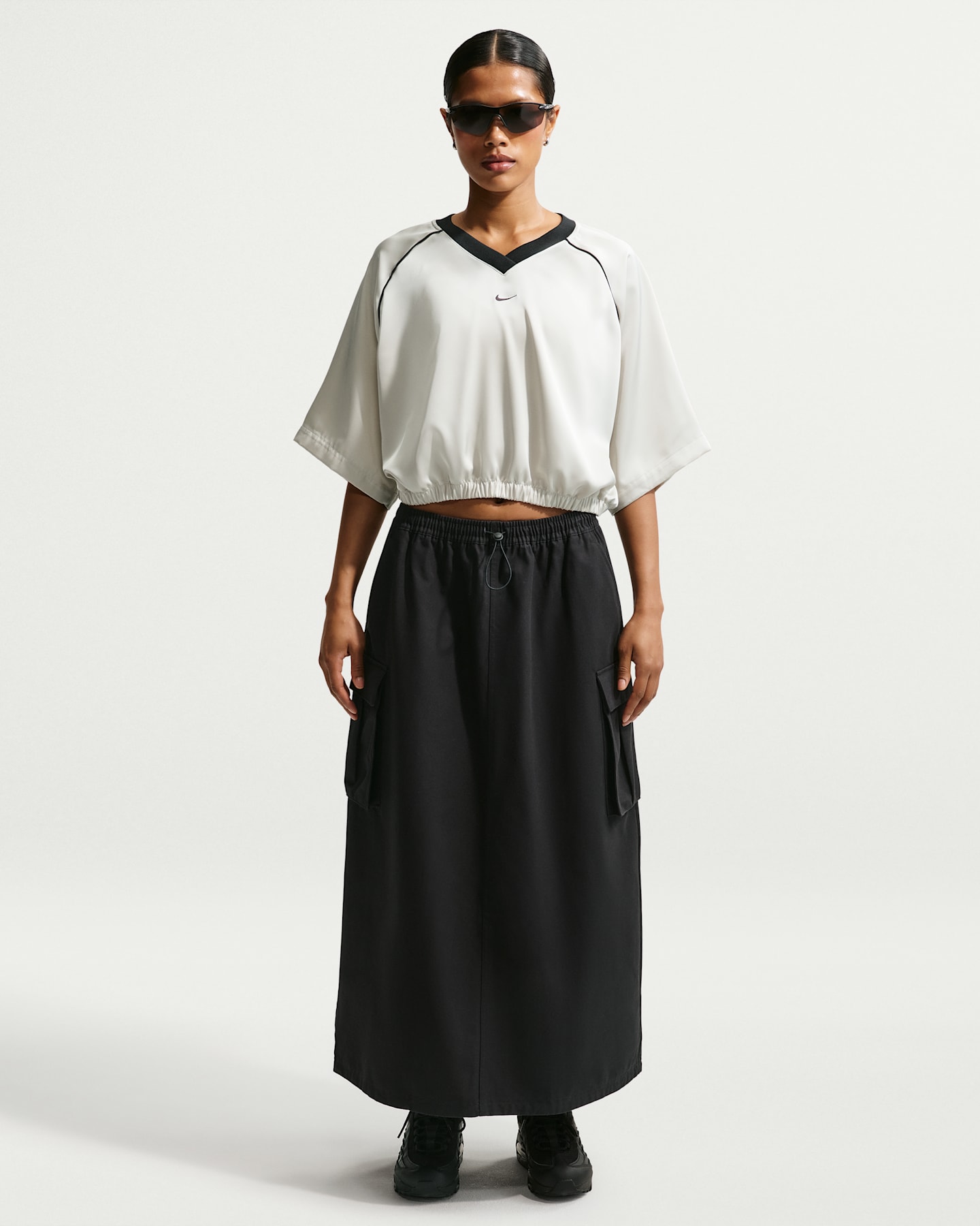 Женские юбки Nike Sportswear Women's Loose Cargo Skirt — фото 7