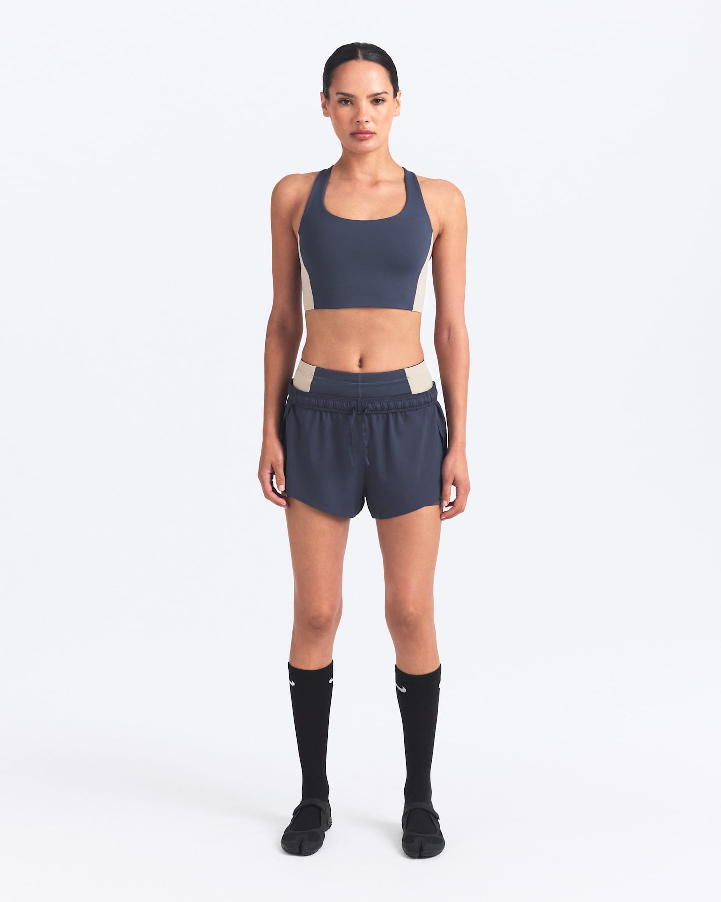 Женские шорты Nike NikeSKIMS Airy Women's Mini Shorts — фото 8