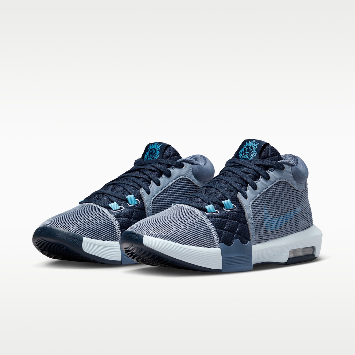 Женские кроссовки Nike LeBron Witness 8 Basketball Shoes — фото 5