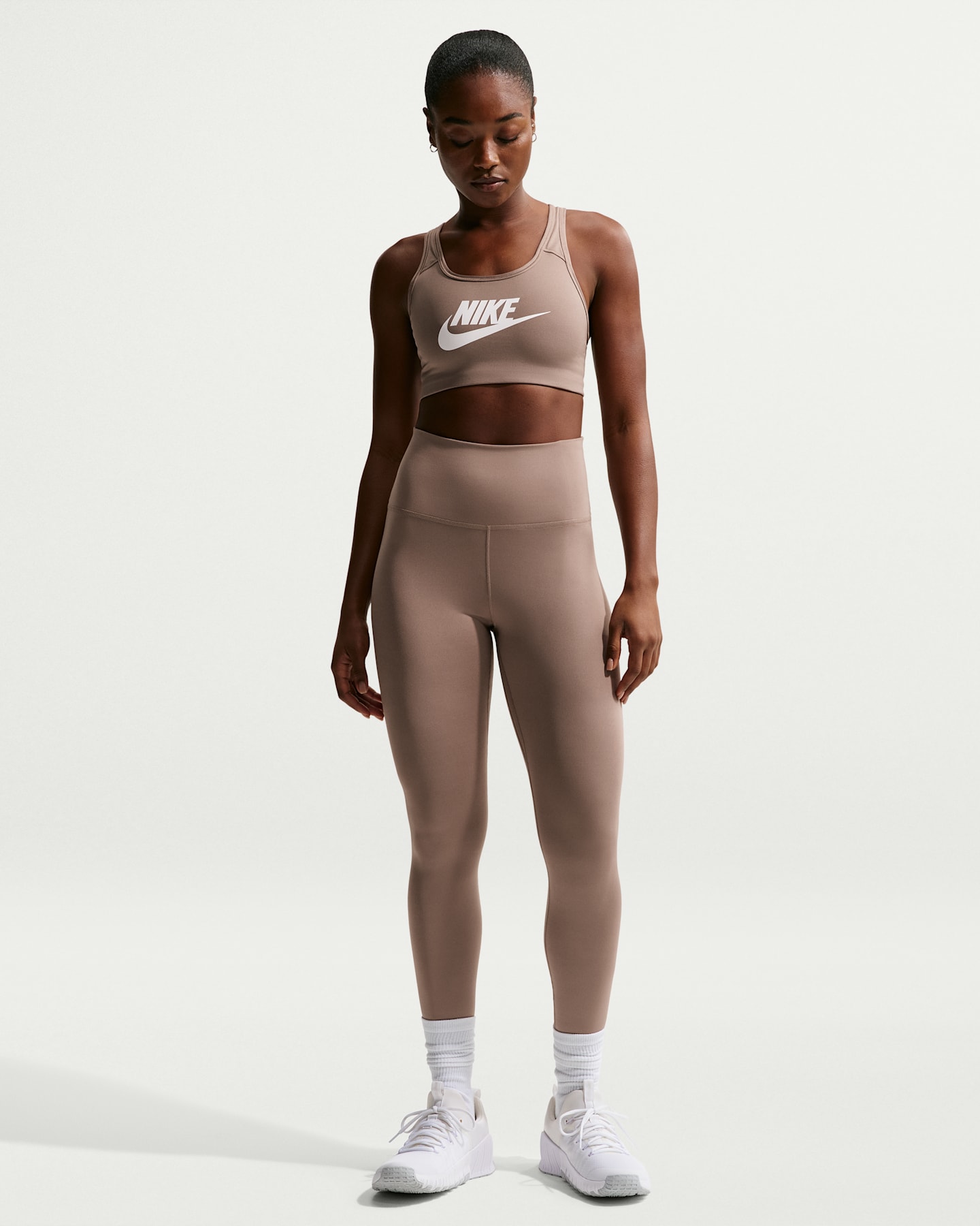 Женские леггинсы Nike One Women's High-Rise Leggings — фото 7