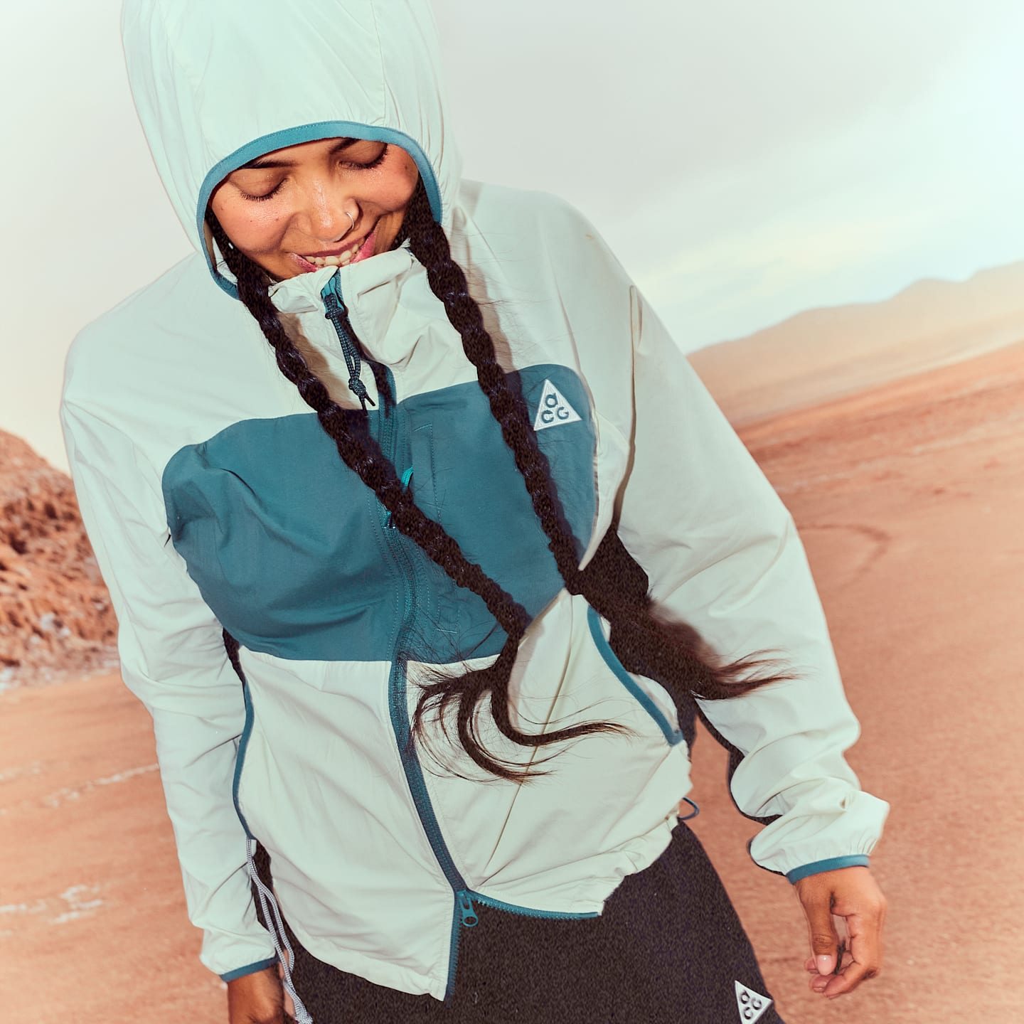 Женские куртки Nike ACG "Five Towers" Women's UV Protection Jacket — фото 9