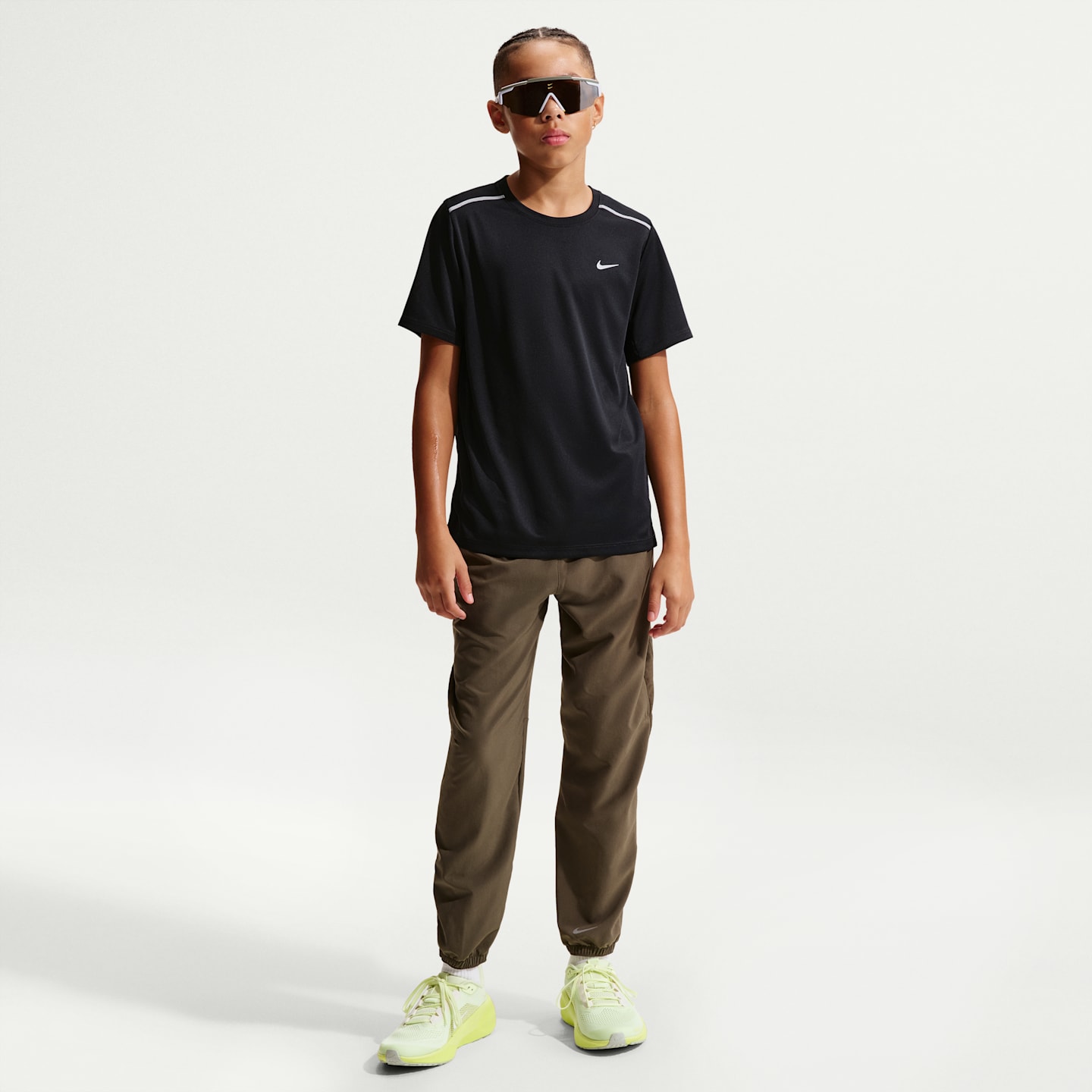 Детские топы Nike Miler Big Kids' Dri-FIT Short-Sleeve Top — фото 7